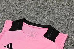 2024-25 Manchester United training vest jersey view 10