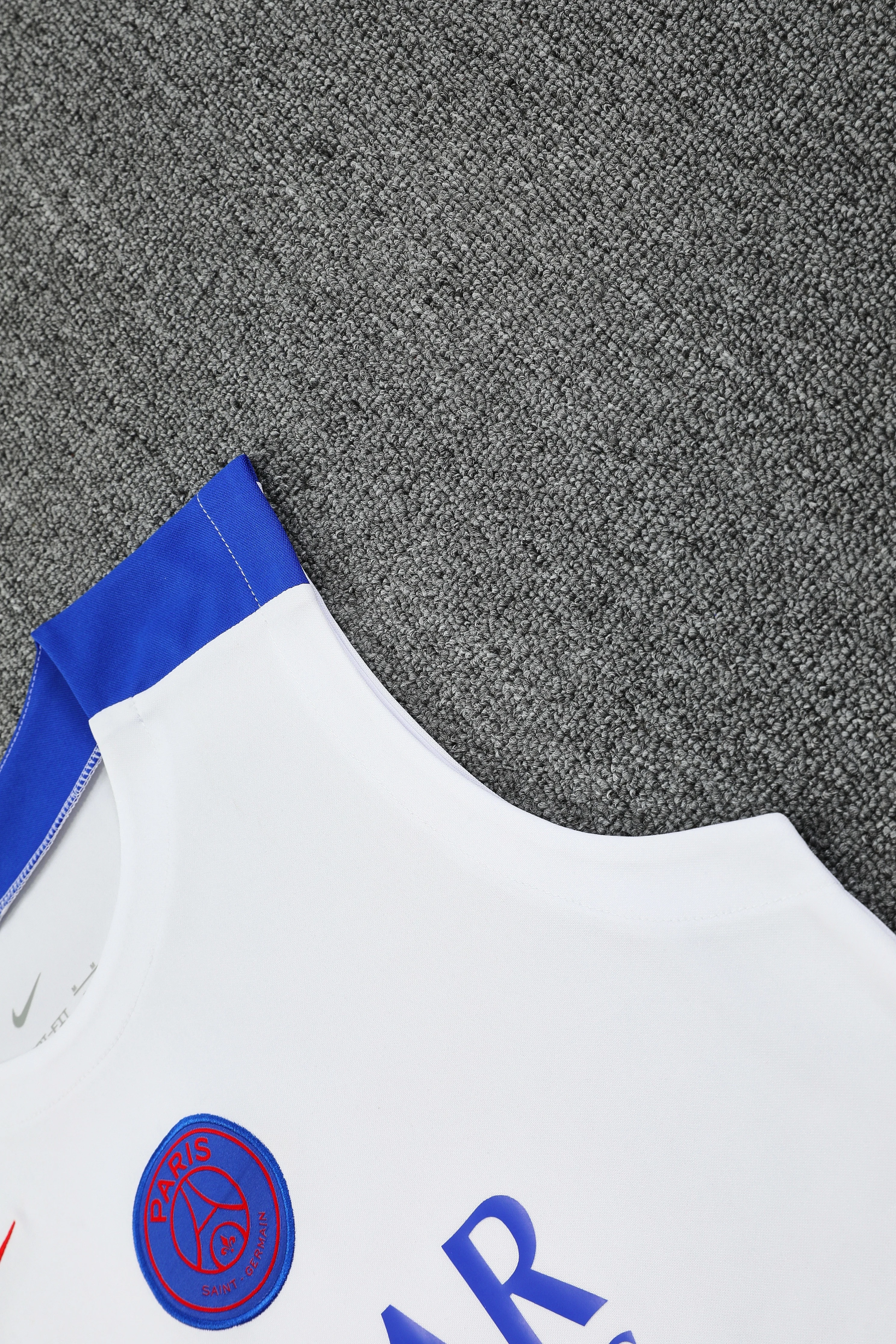 2025-26 Paris Saint-Germain training vest jersey view 12
