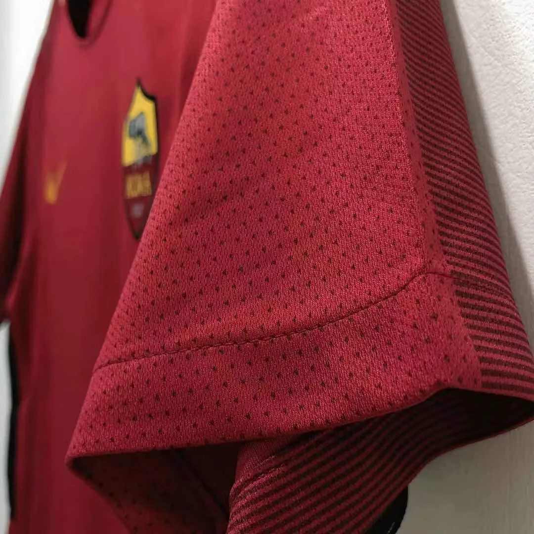 2017-18 Roma Home Retro Jersey view 3