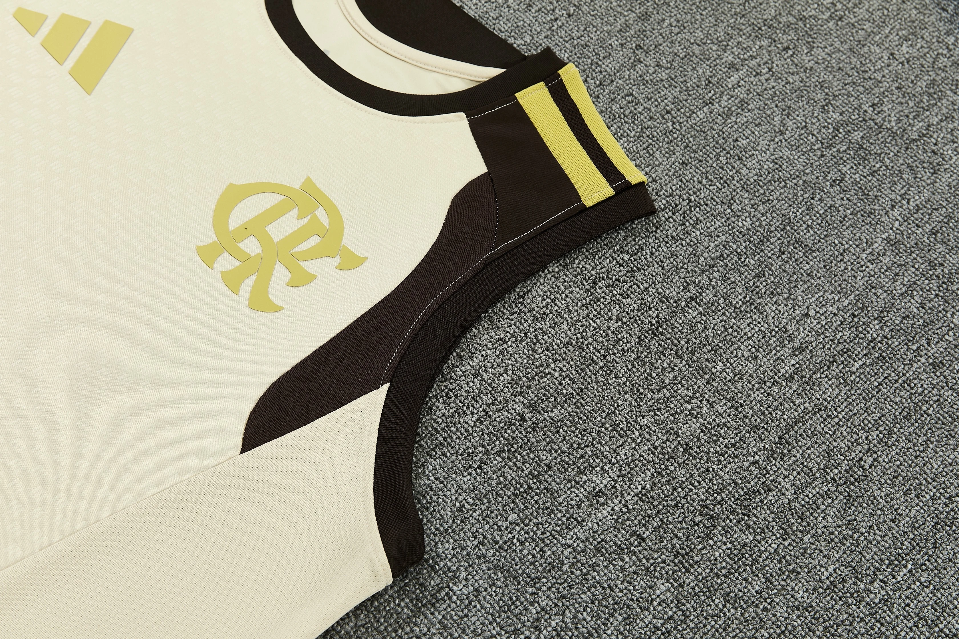 2026-27 Flamengo training vest jersey view 14