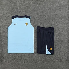 2024-25 France training vest view 10