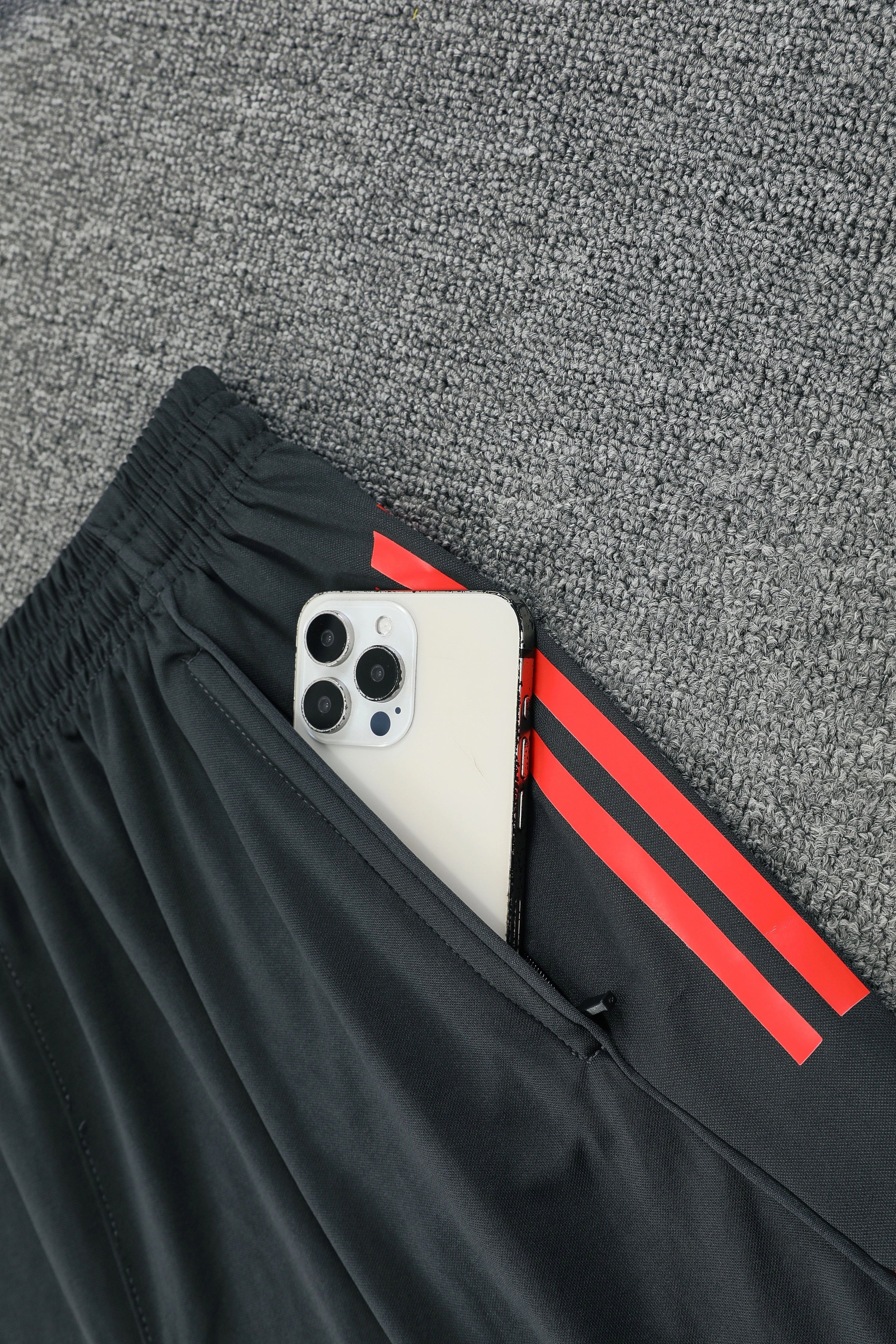 2025-26 Bayern Munich training vest jersey view 7