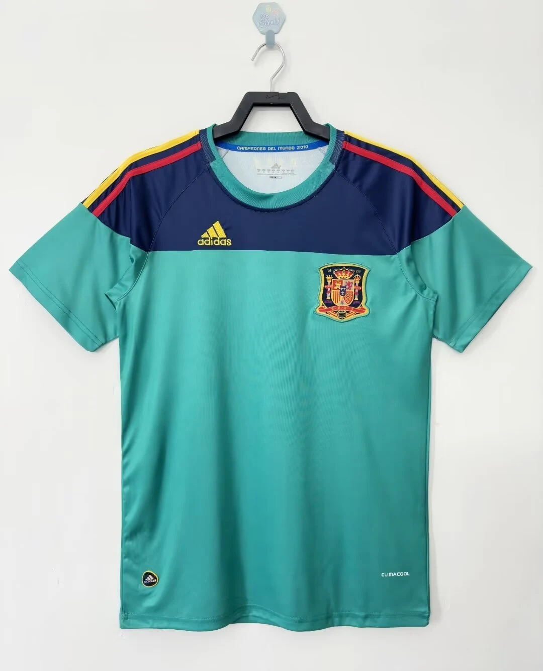 2010 Spanish goalkeeper retro jersey