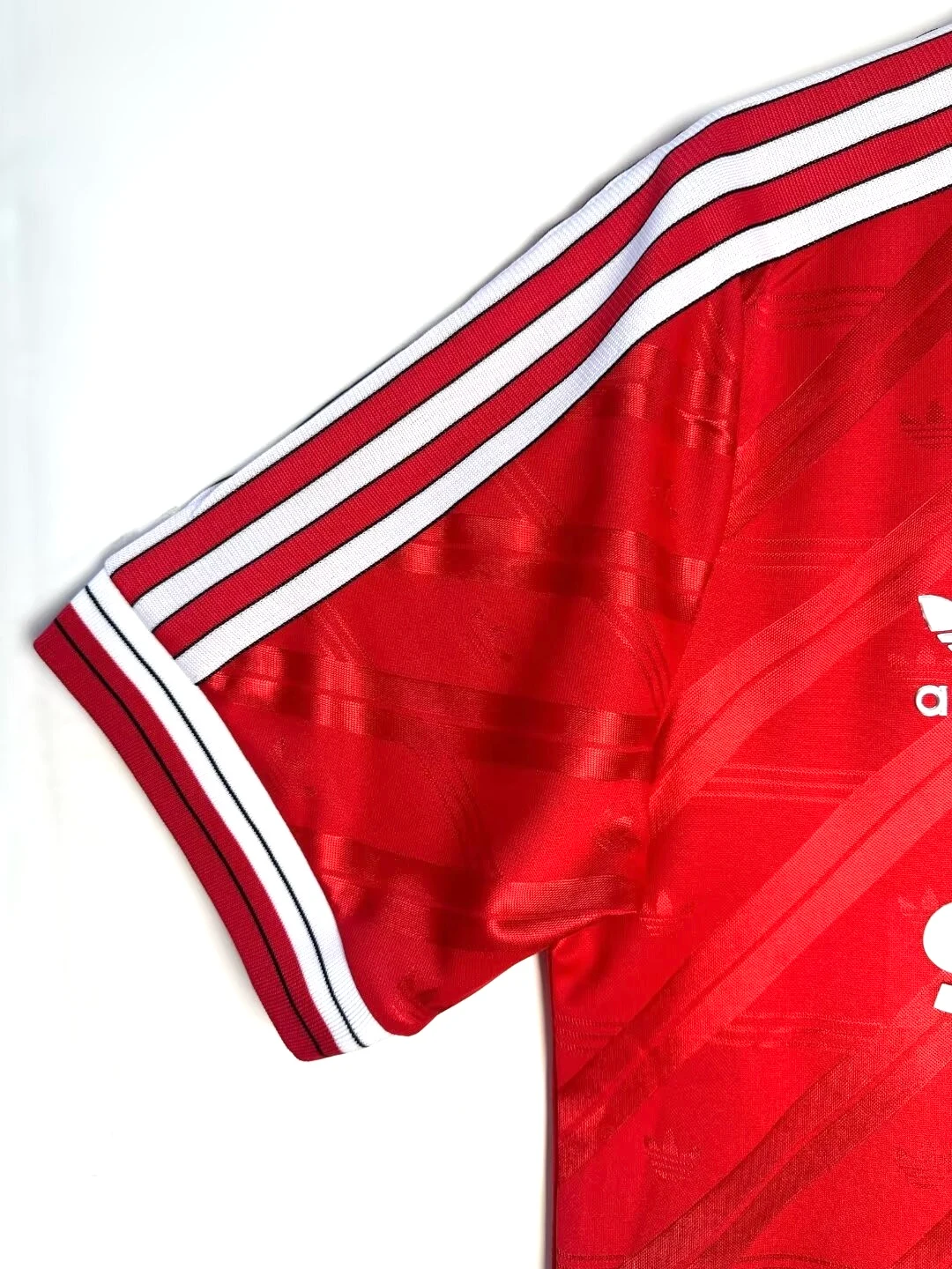 1986-88 Manchester United Home Retro Shirt view 7