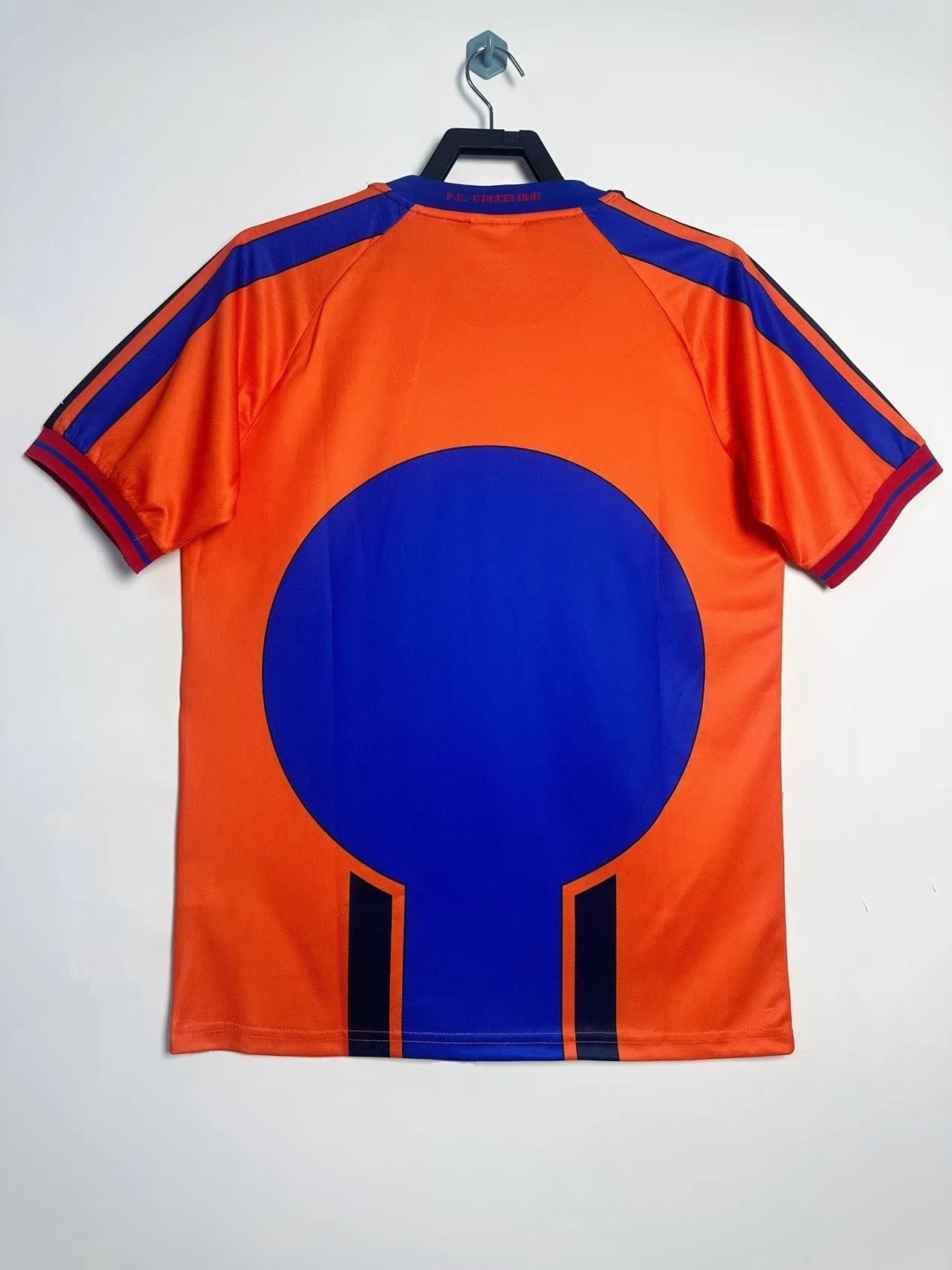 1997-98 Barcelona Away Retro Jersey view 2