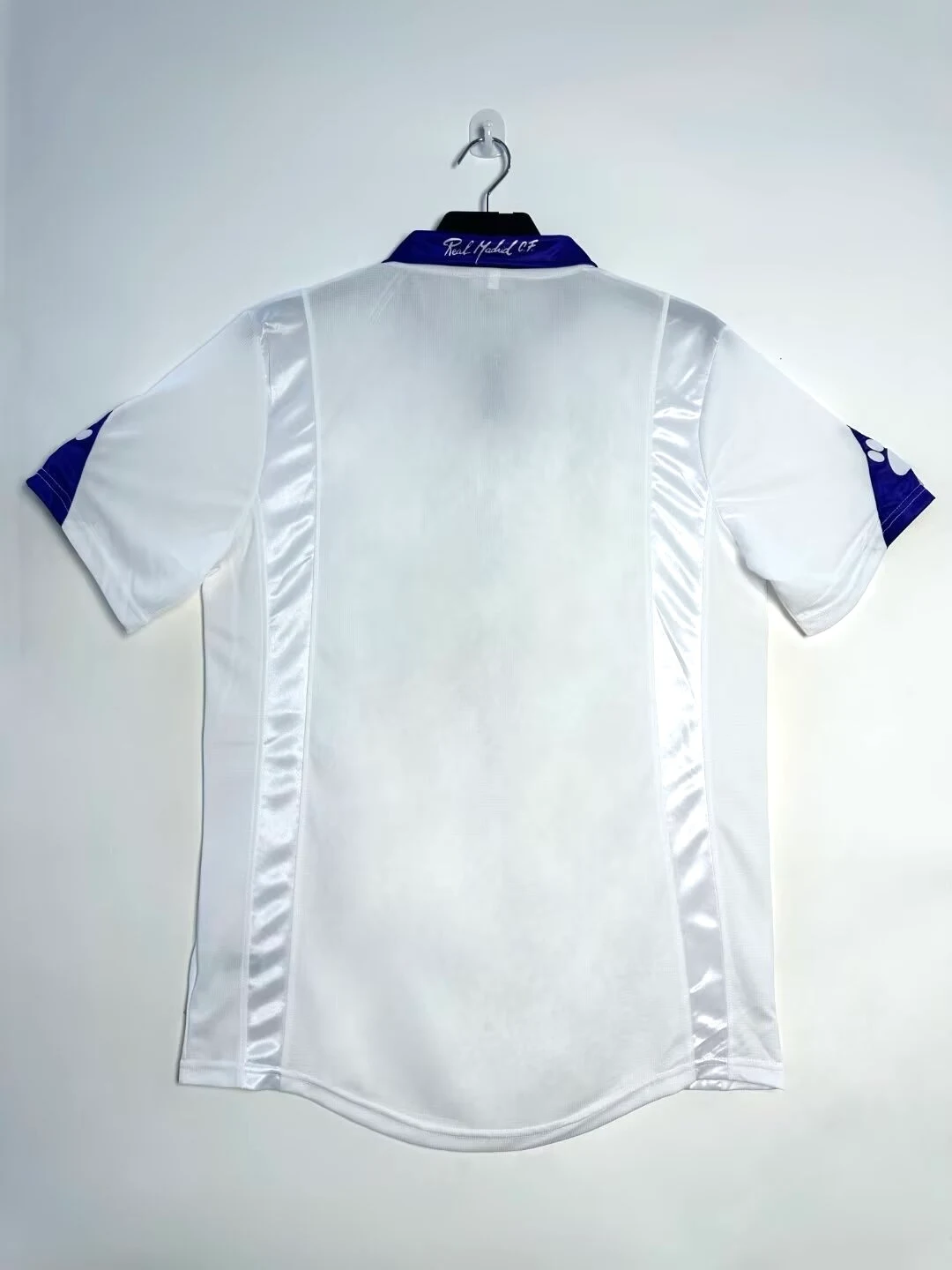 1997-98 Real Madrid Home Retro Jersey view 2