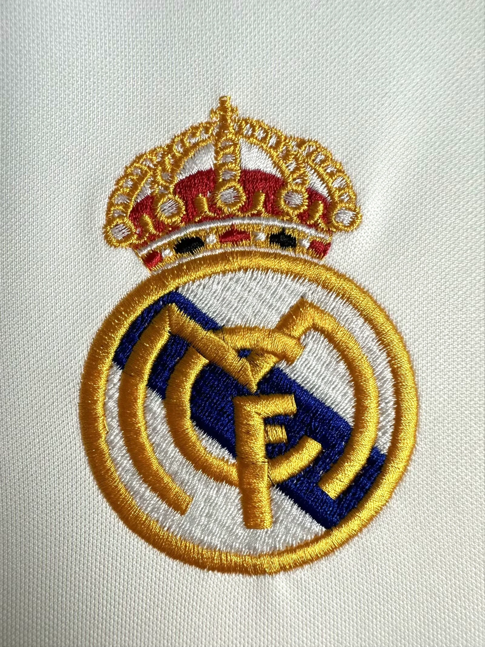 2001-02 Real Madrid Home Retro Jersey view 7