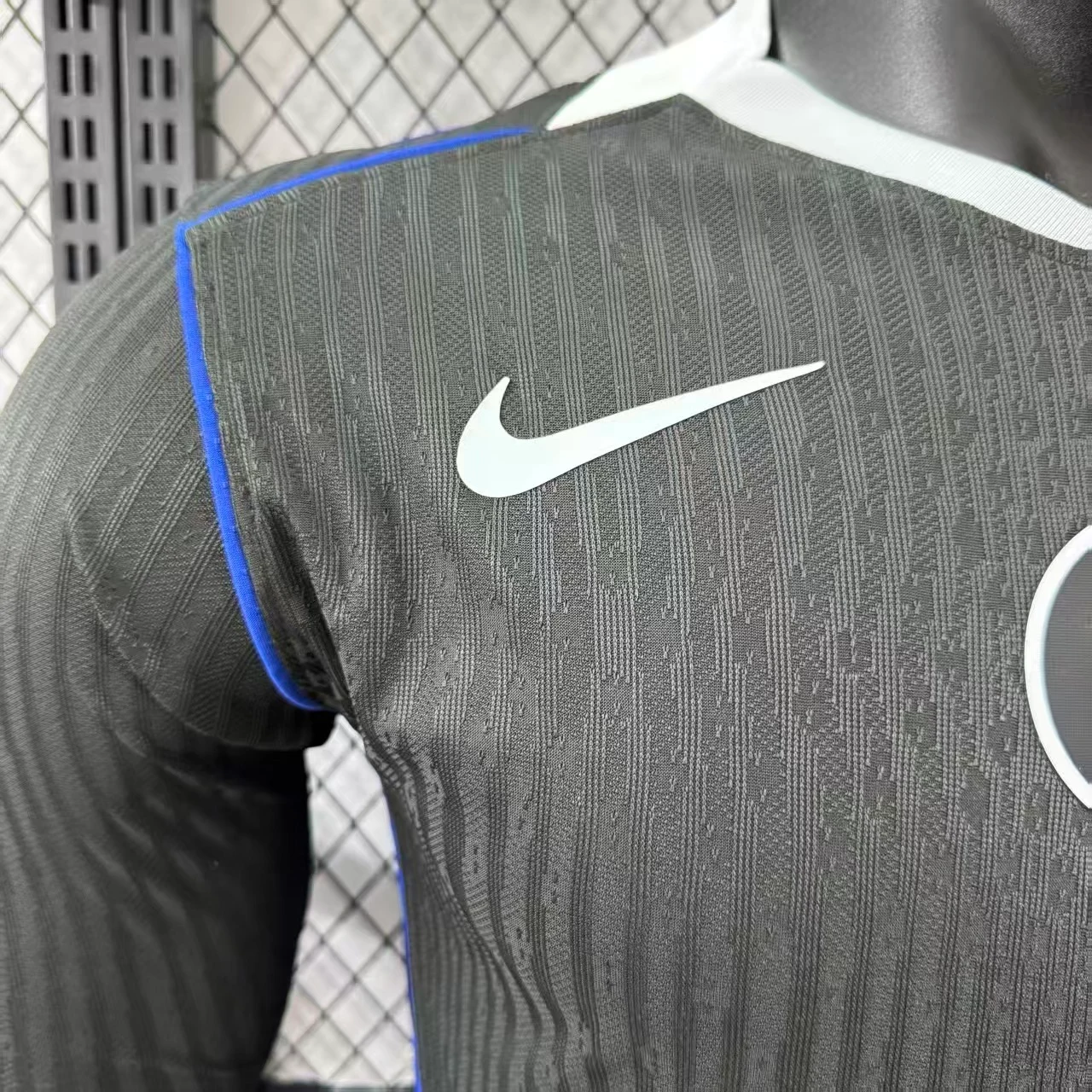 2025-26 Chelsea Third Away Long-Sleeve Jersey – Player Version view 4