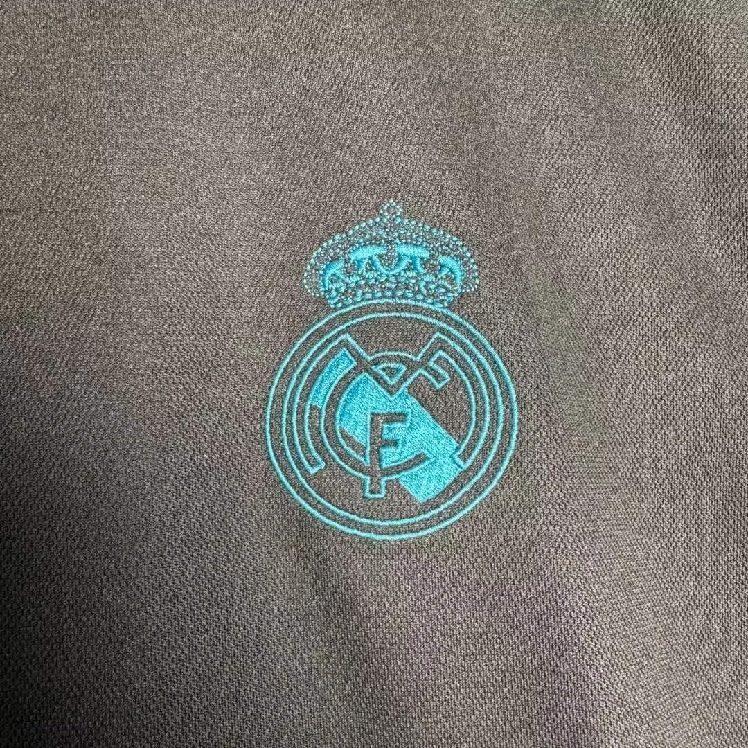 2017-18 Real Madrid Away Retro Jersey view 7
