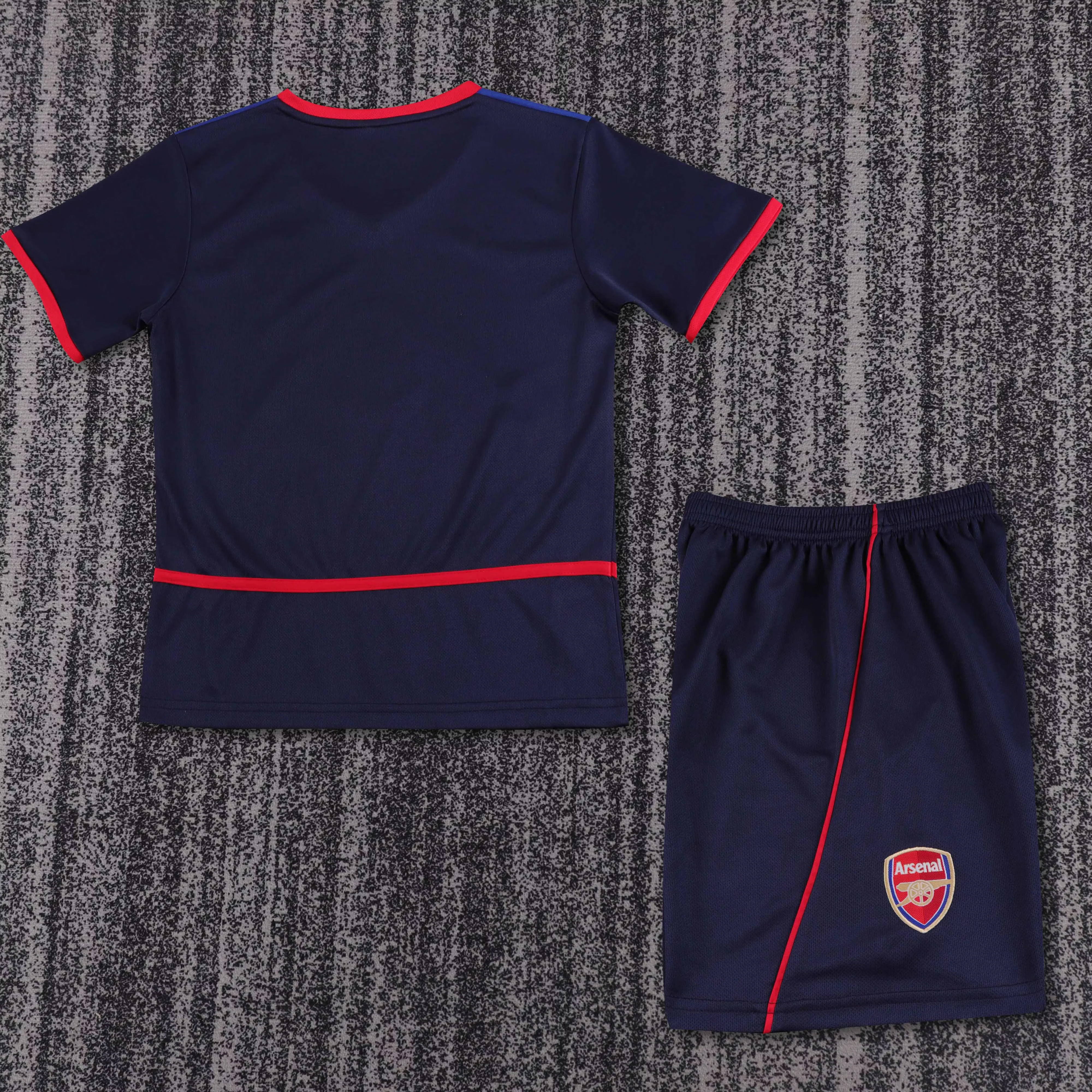 2002-04 Arsenal Away Retro Shirt - Kids view 2