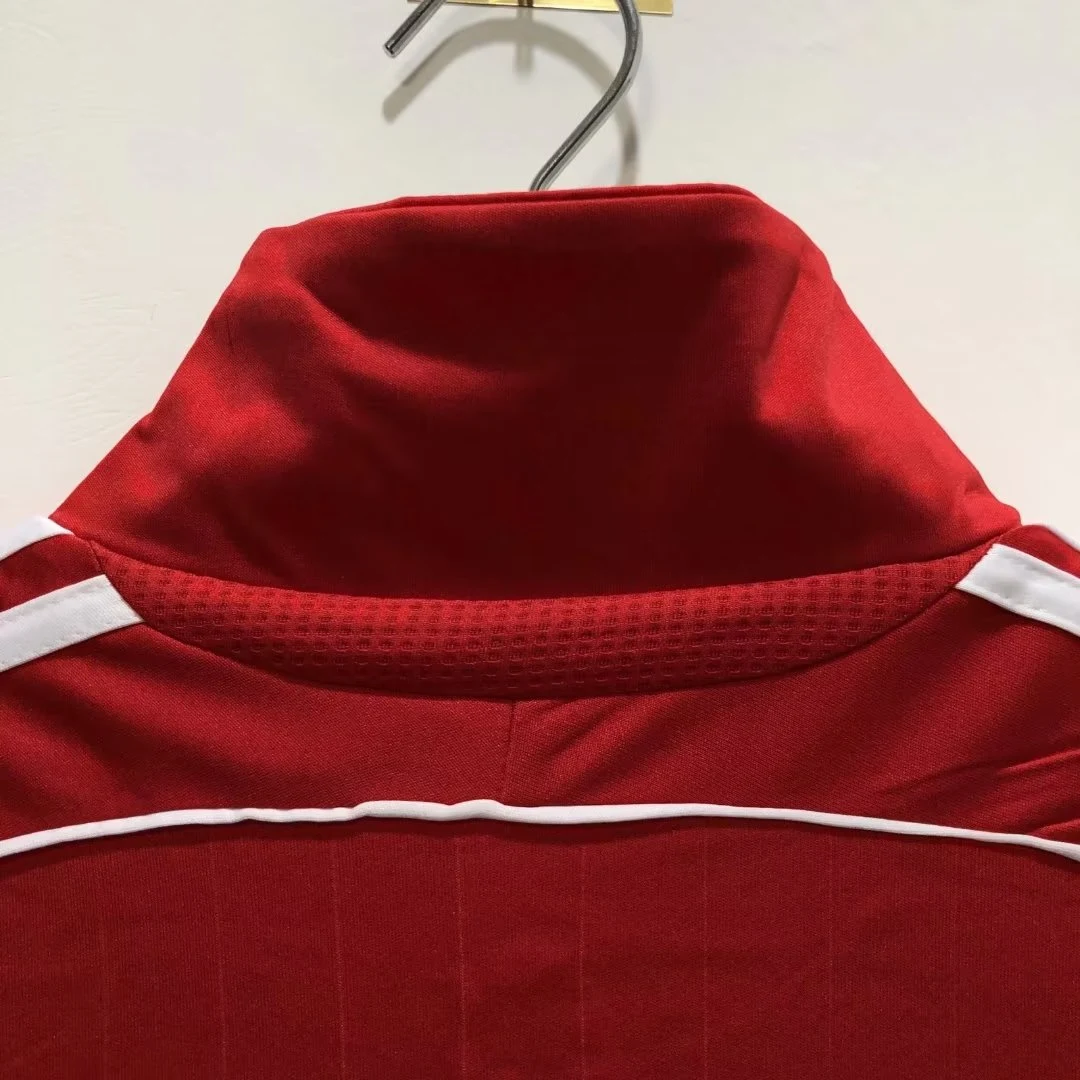 2006-08 Liverpool Home Retro Jersey view 9