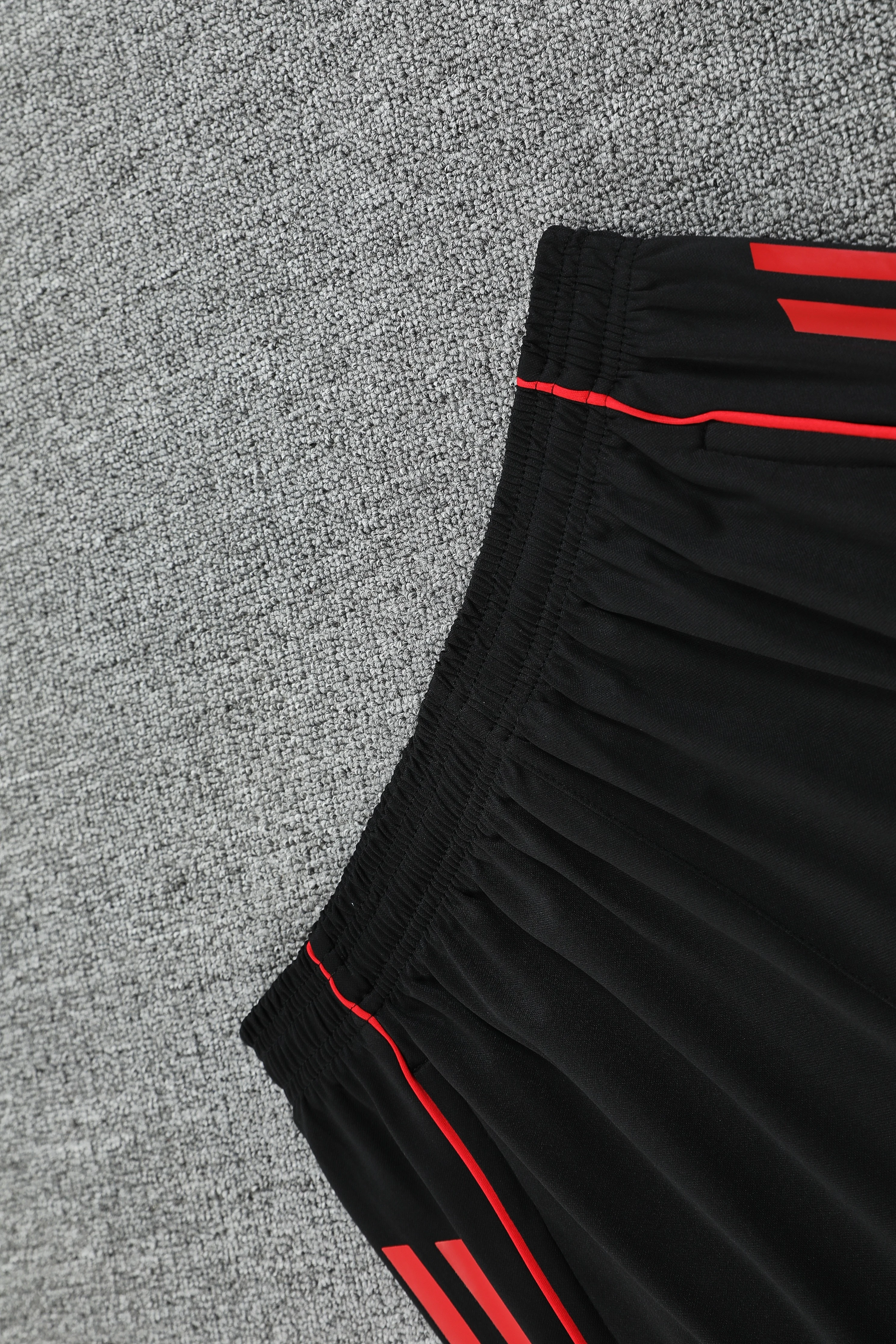 2025-26 Manchester United training vest jersey view 6