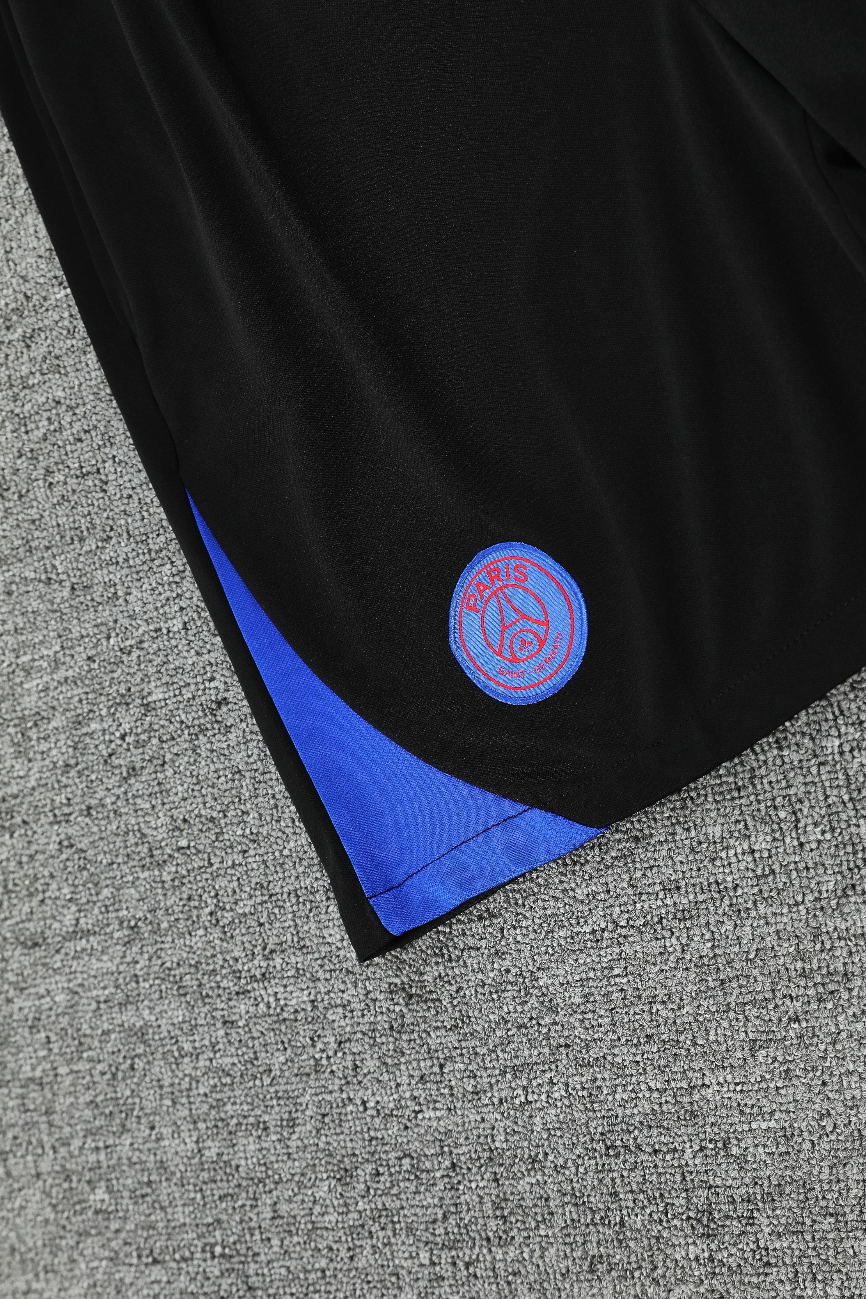 2025-26 Paris Saint-Germain training vest jersey view 8
