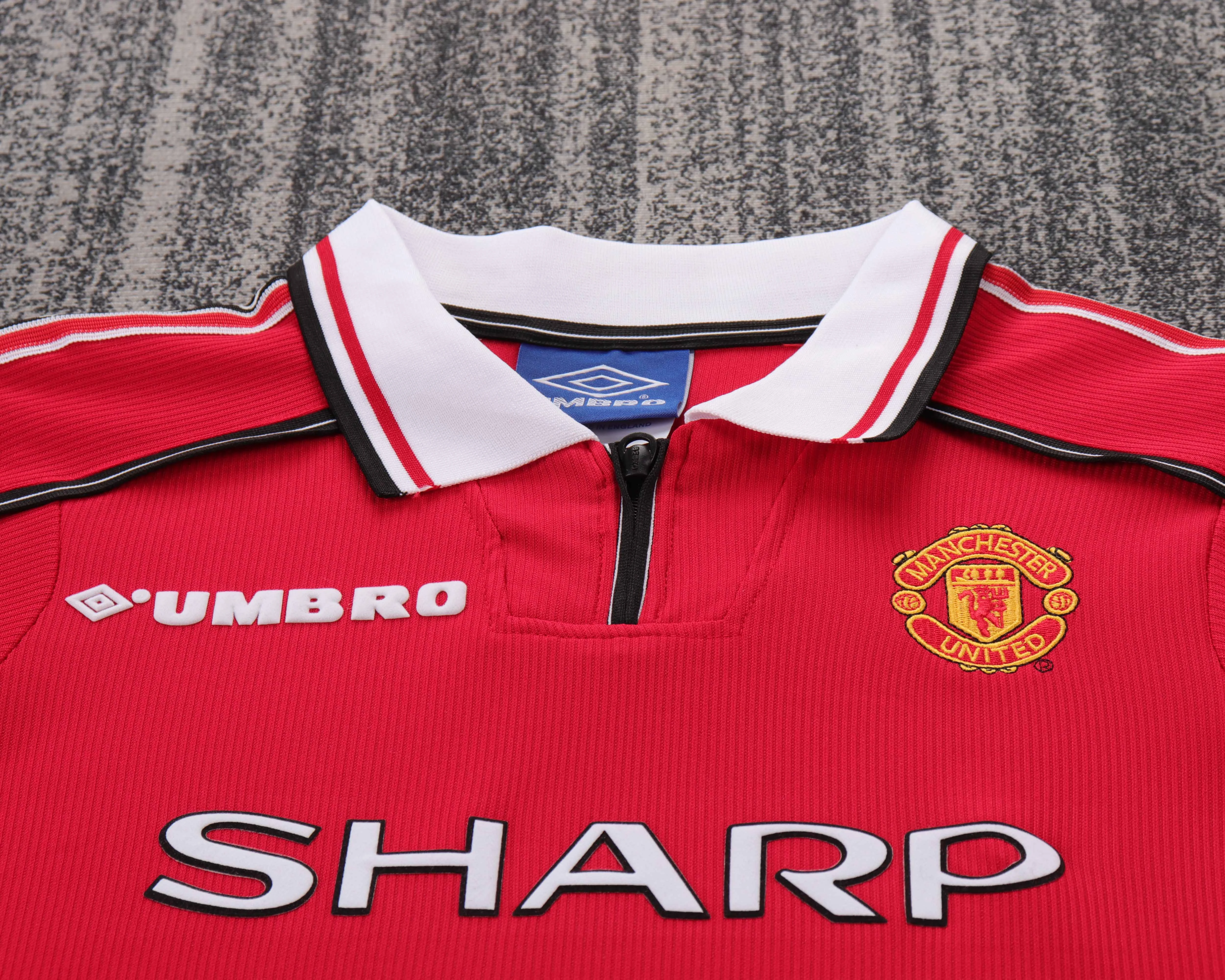 1998-99 Manchester United Home Retro Shirt - Kids view 14