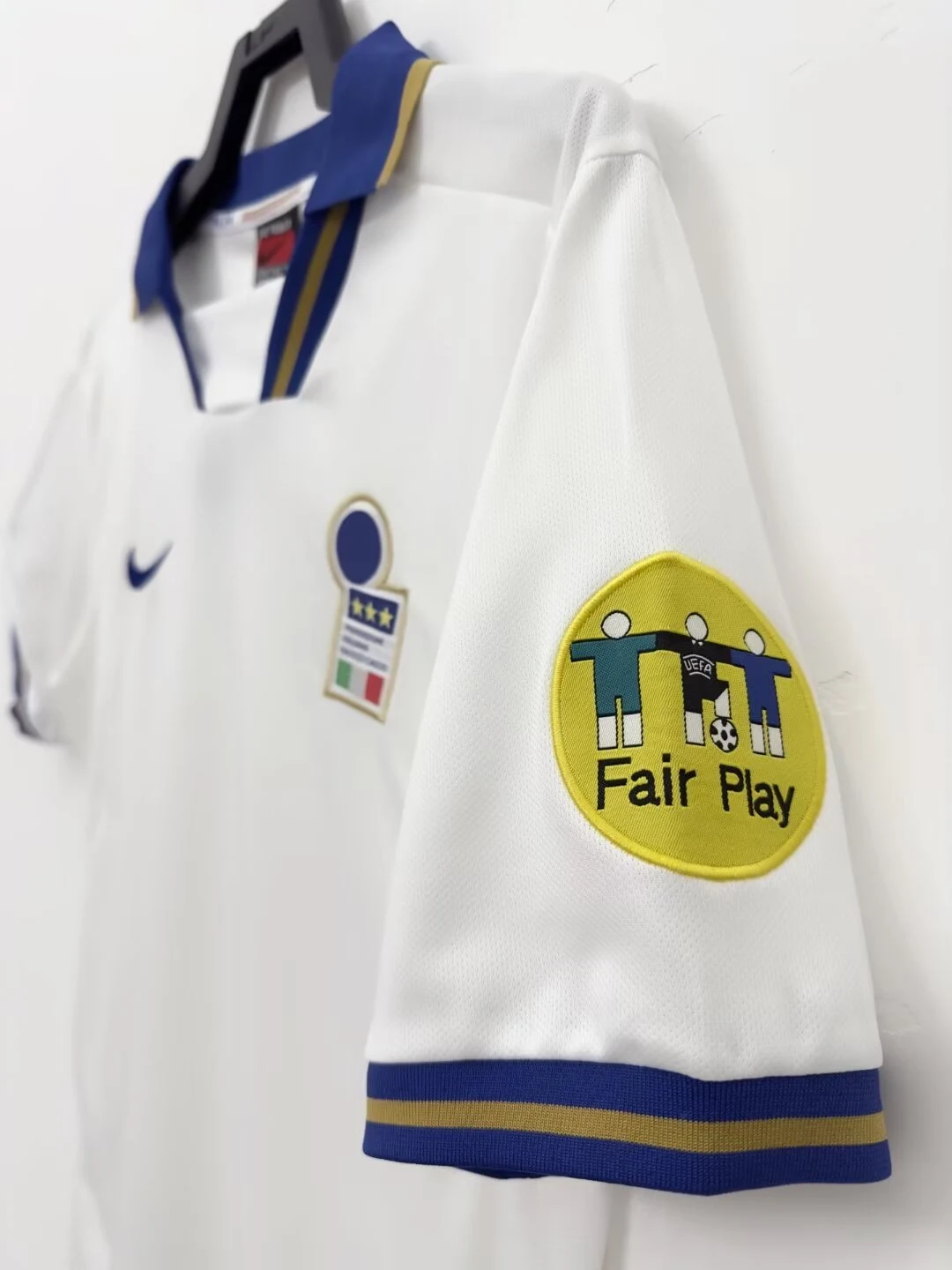 1996 Italy Away Retro Jersey view 6