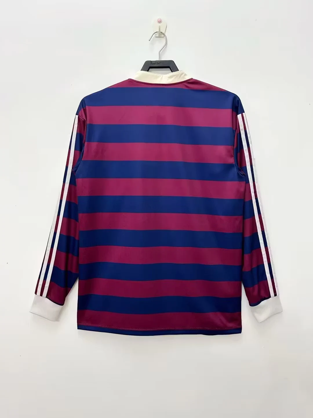 1995-97 Newcastle United Away Long Sleeve Retro Shirt view 2