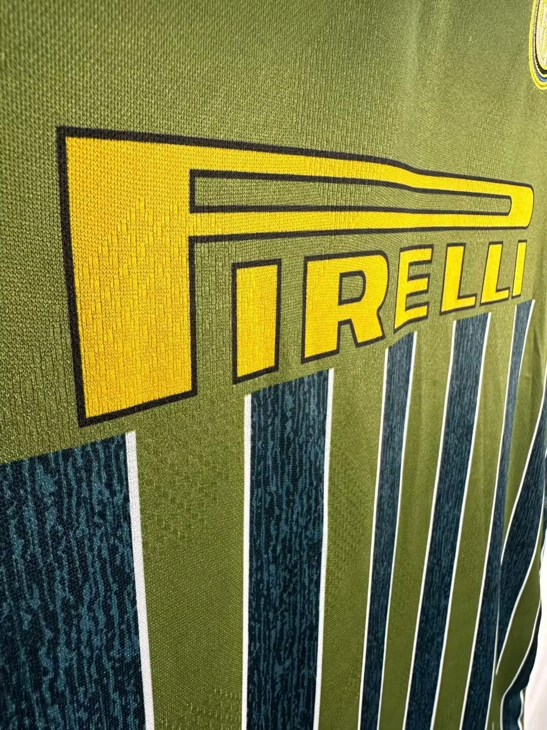 1995-96 Inter Milan Second Away Retro Jersey view 4