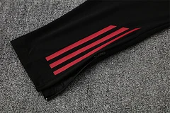 2025-26 Manchester United White Half-Raised Training Jersey view 19