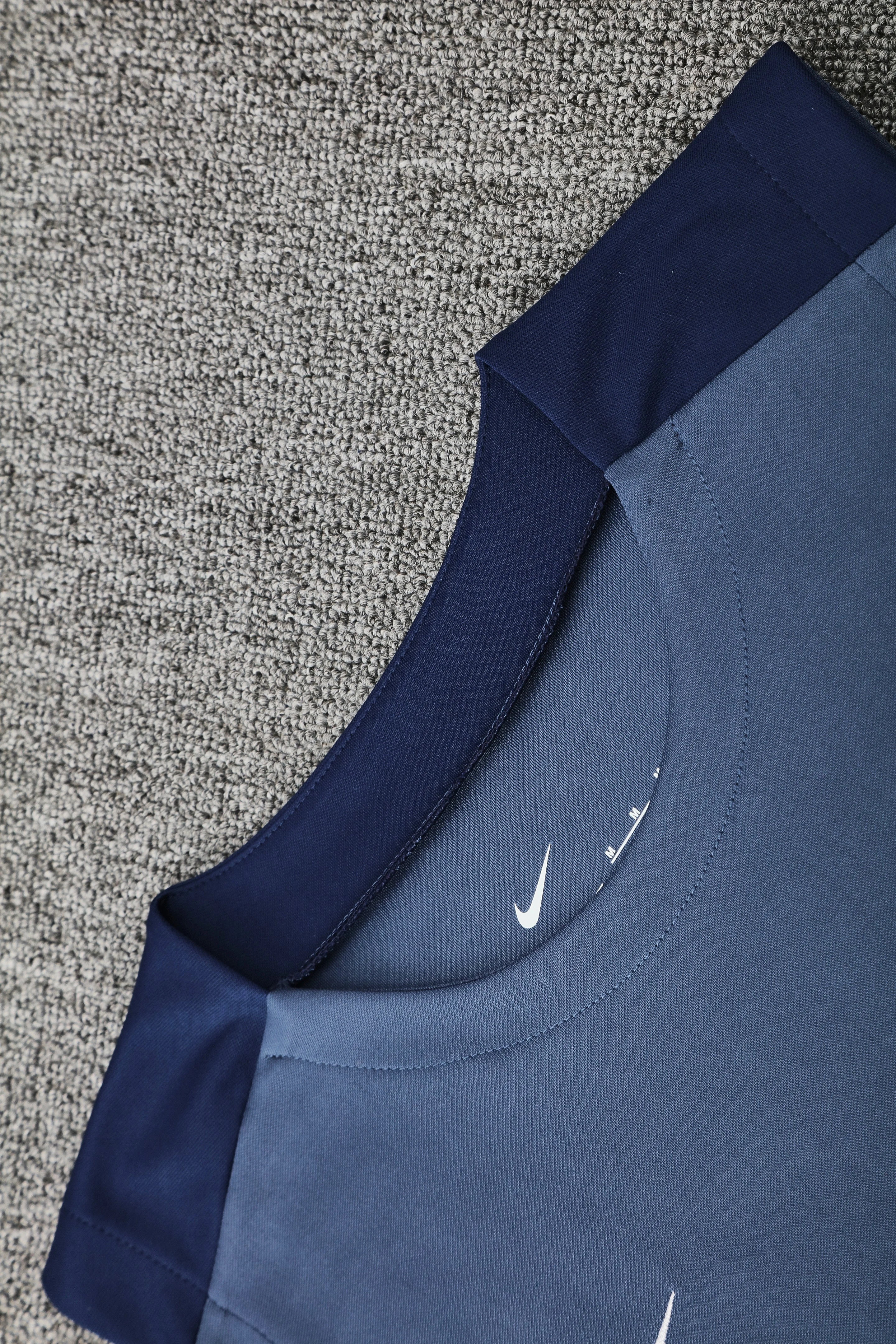 2025-26 Paris Saint-Germain training vest jersey view 15