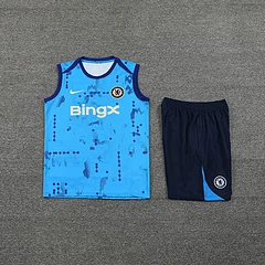 2024-25 Chelsea training shirt view 9