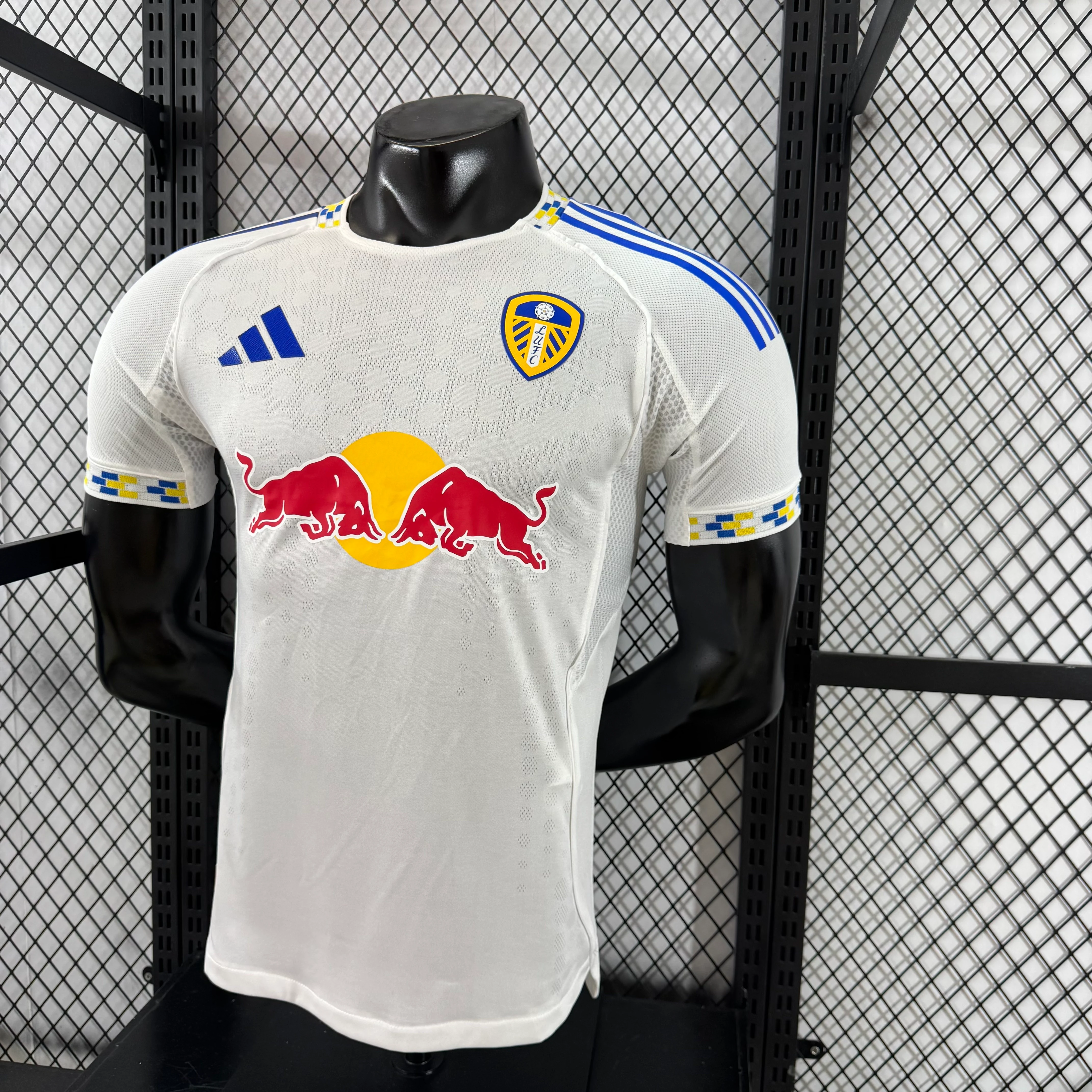 2025-26 Leeds United Home Shirt – Player Version view 7
