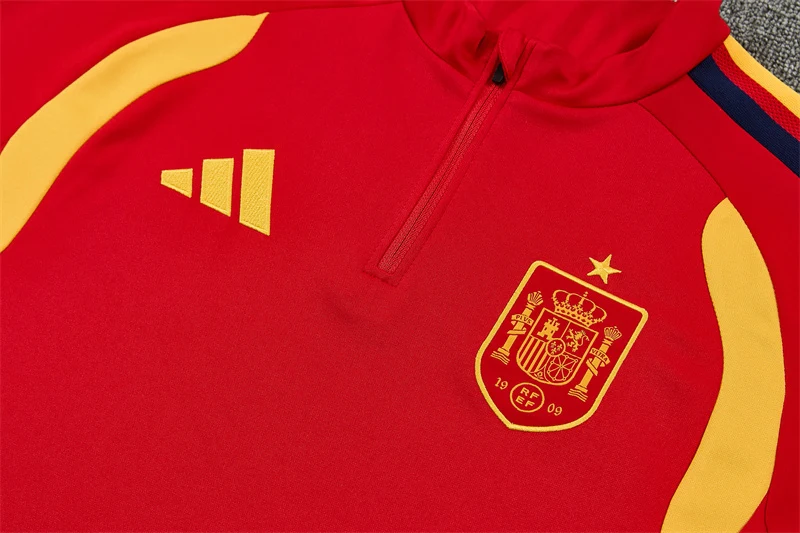 2026-27 Spain Red Half-Zip Training Jersey view 4