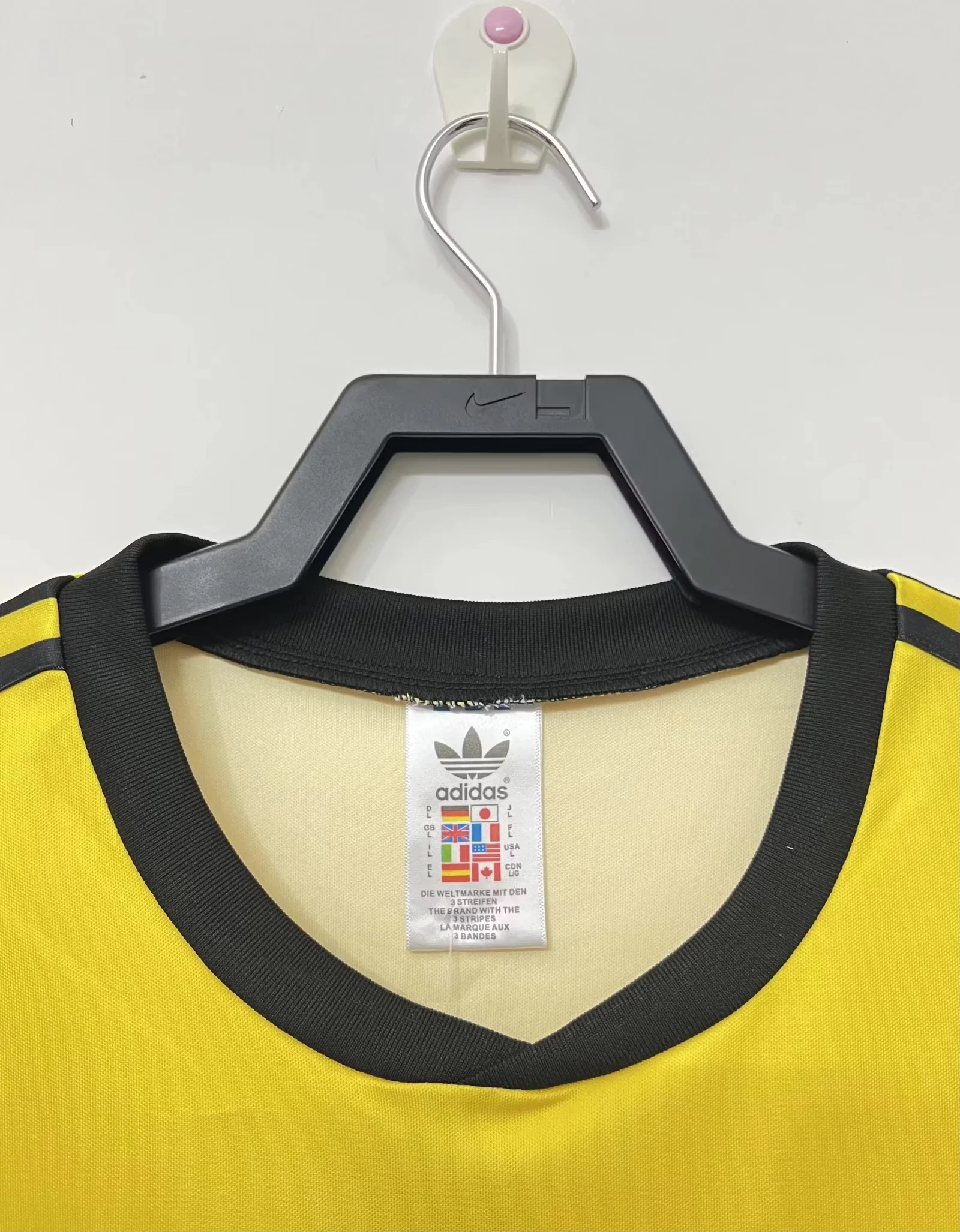 1989 Borussia Dortmund Home Retro Jersey view 7