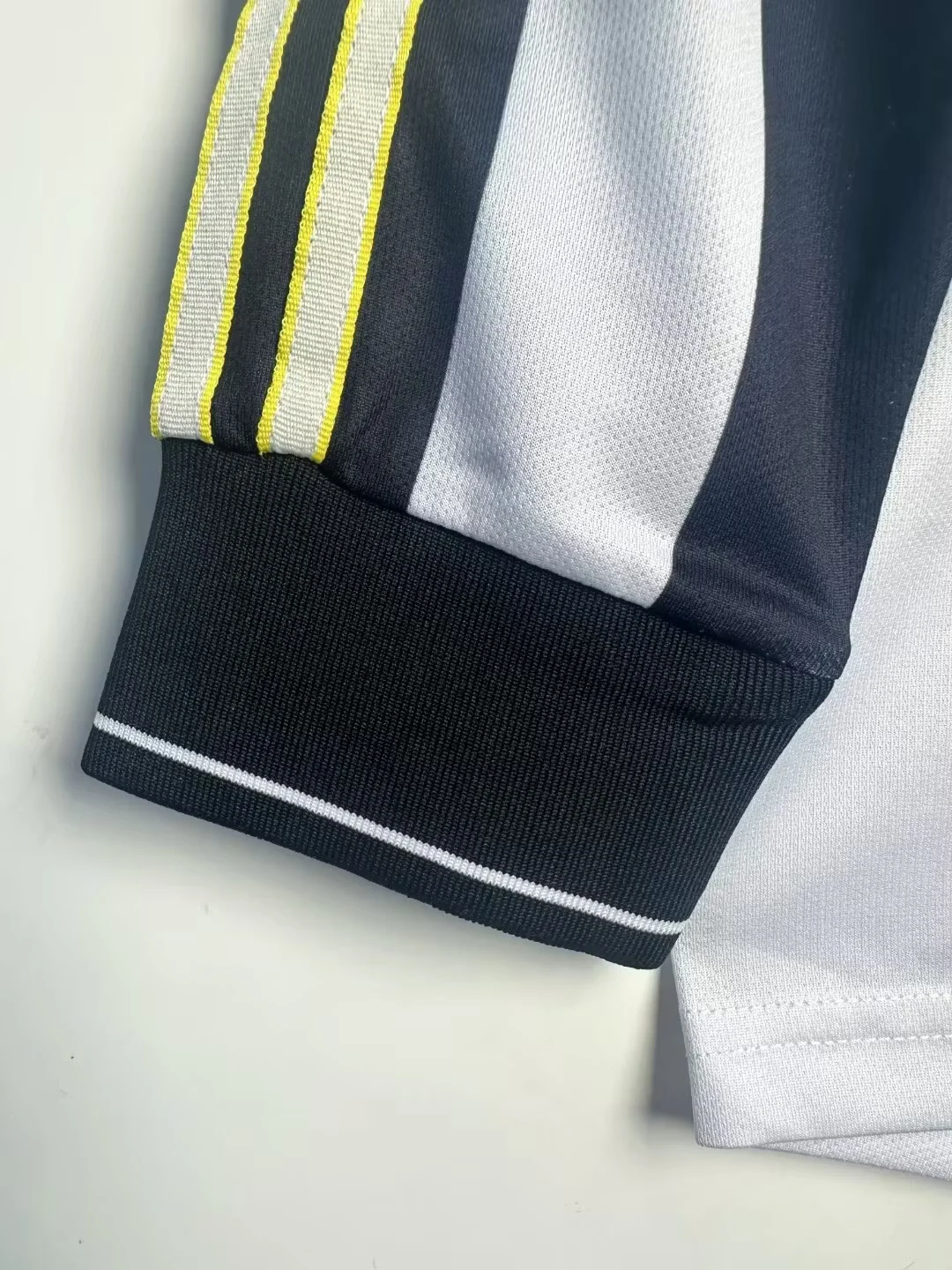 1997-99 Newcastle United Home Long Sleeve Retro Shirt view 7