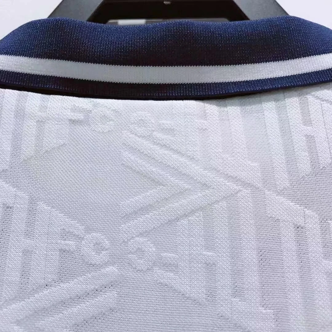 1991-93 Tottenham Hotspur Home Retro Kit view 4