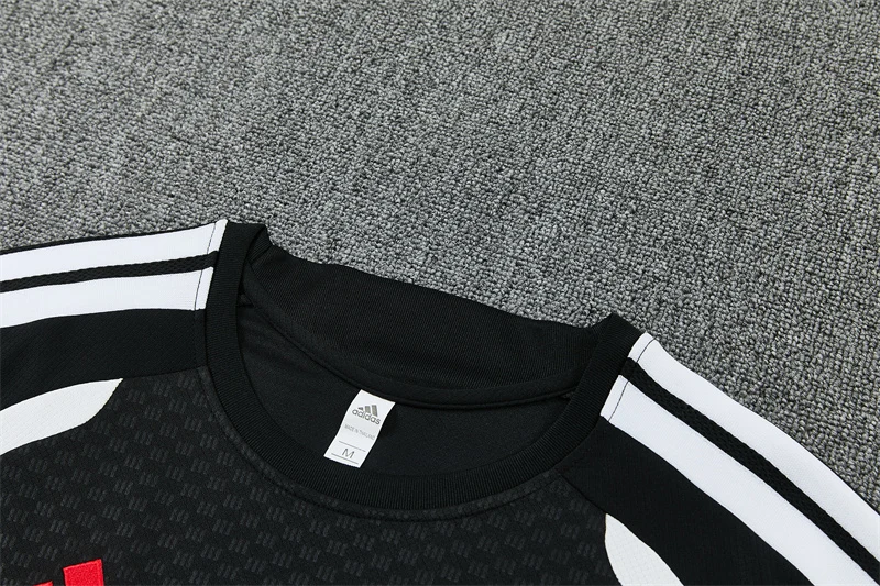 2026-27 Liverpool Black Short-Sleeve Training Jersey view 11
