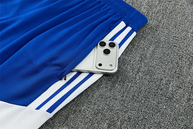 2026-27 Juventus light blue short-sleeved training jersey view 5
