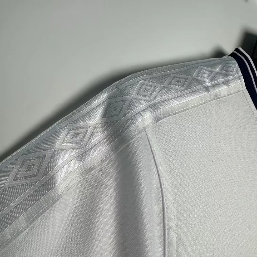 1999-01 England Home Retro Shirt view 5