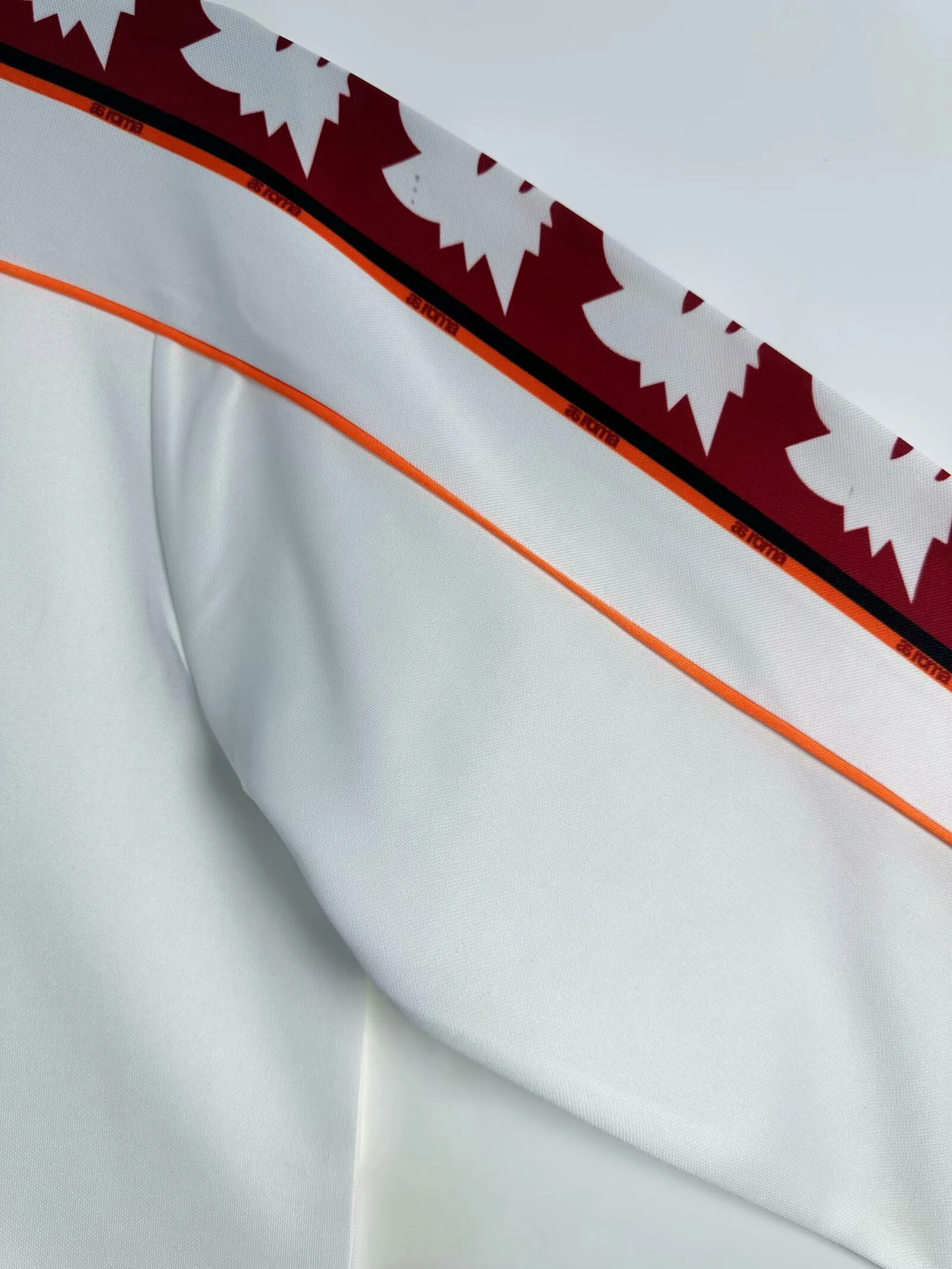 1998–99 Roma Away Long-Sleeve Retro Jersey view 5