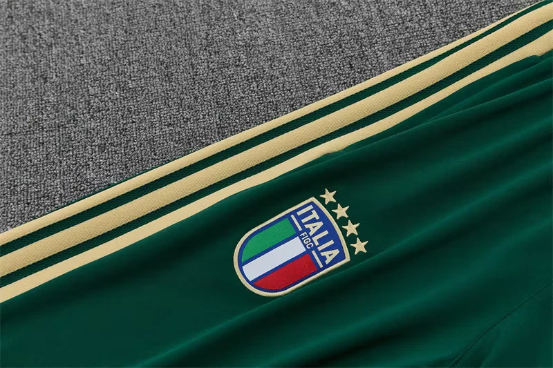 2026-27 Italy Green Half-Zip Training Jersey view 12