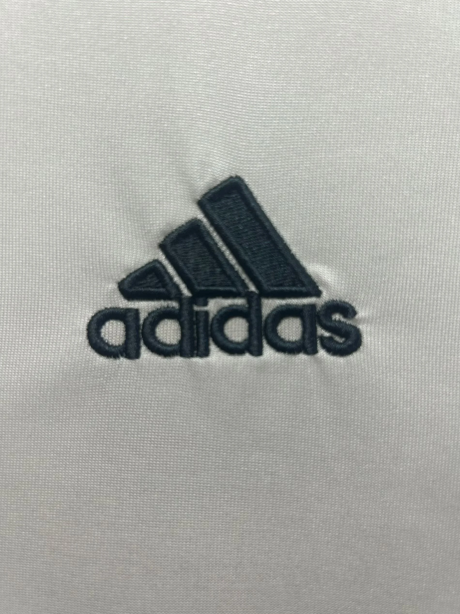 2009-10 Real Madrid Home Retro Jersey view 7