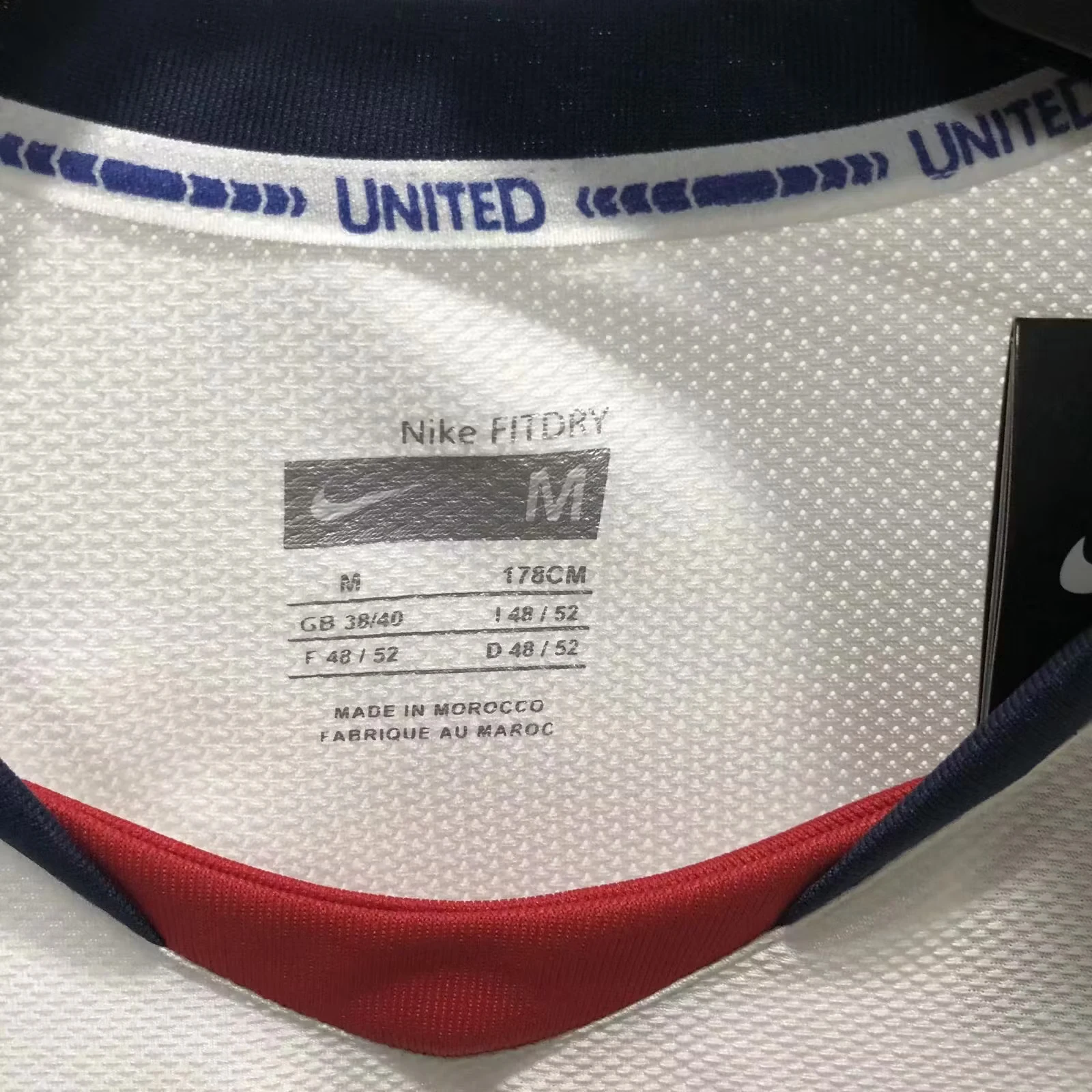 2008-09 Manchester United Away Long Sleeve Retro Shirt - League Edition view 3