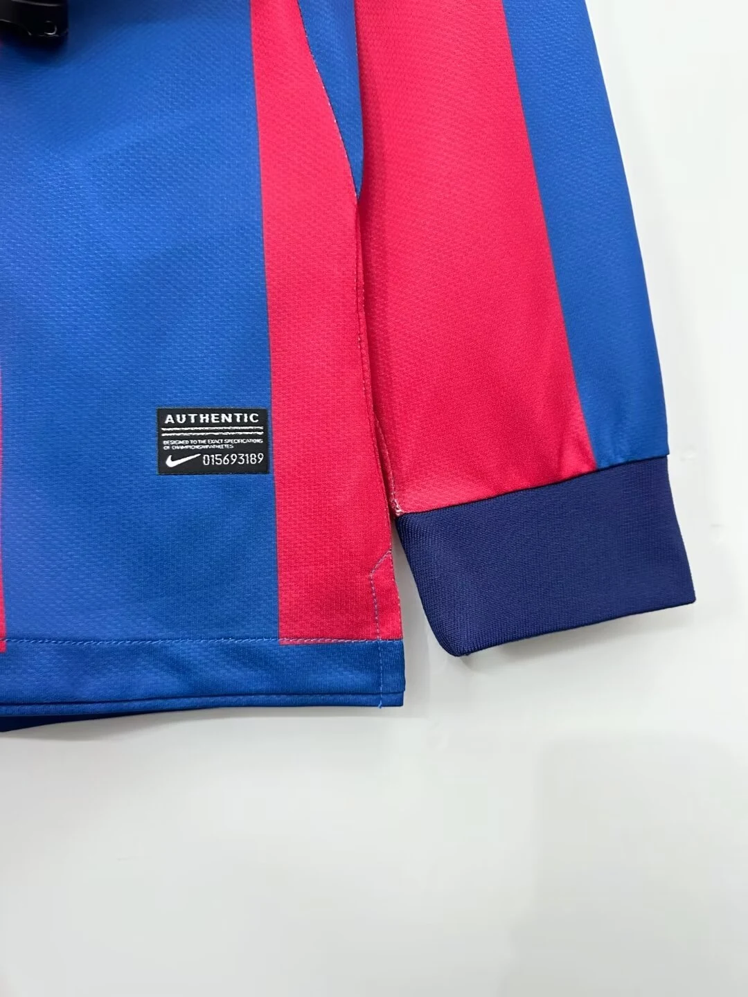2010-11 Barcelona Home Long Sleeve Retro Jersey view 8