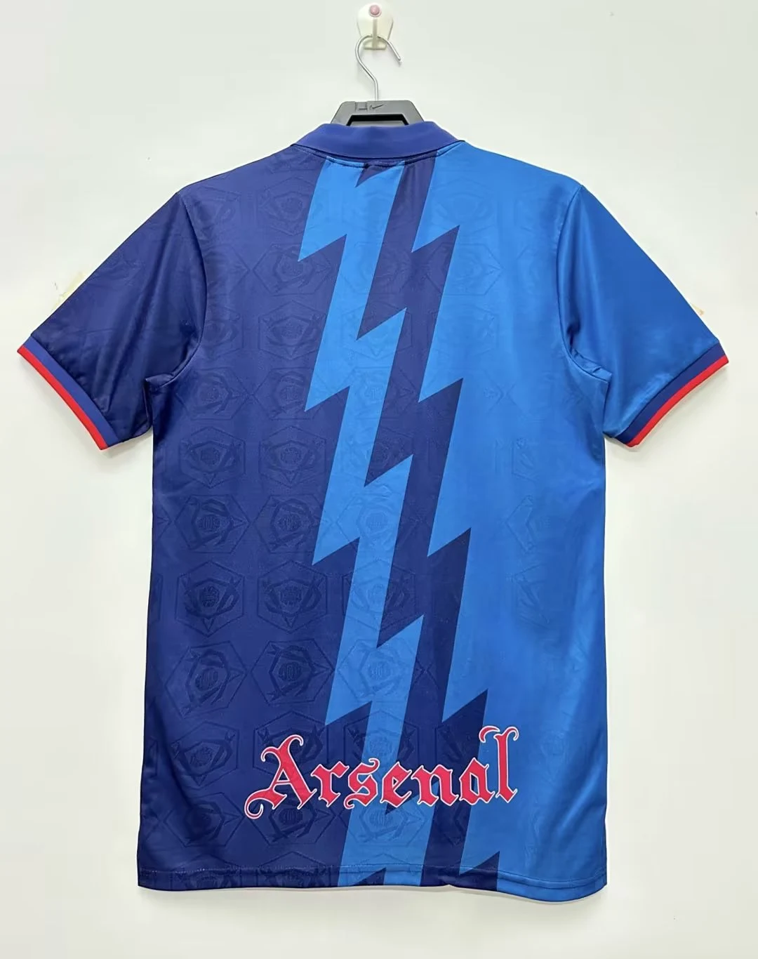 1995-96 Arsenal Away Retro Kit view 2