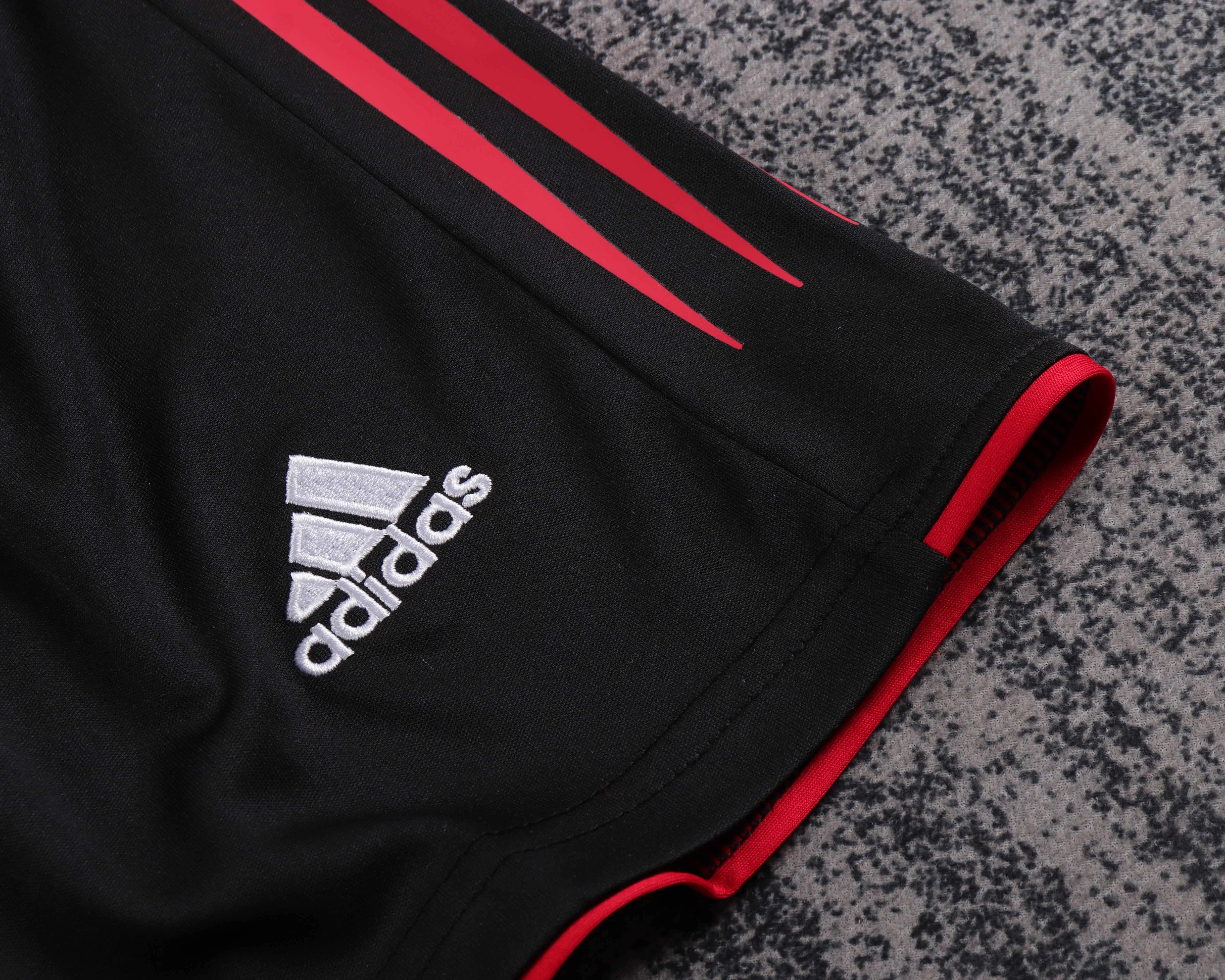 2004-05 AC Home Retro Shirt - Kids Sizes view 4