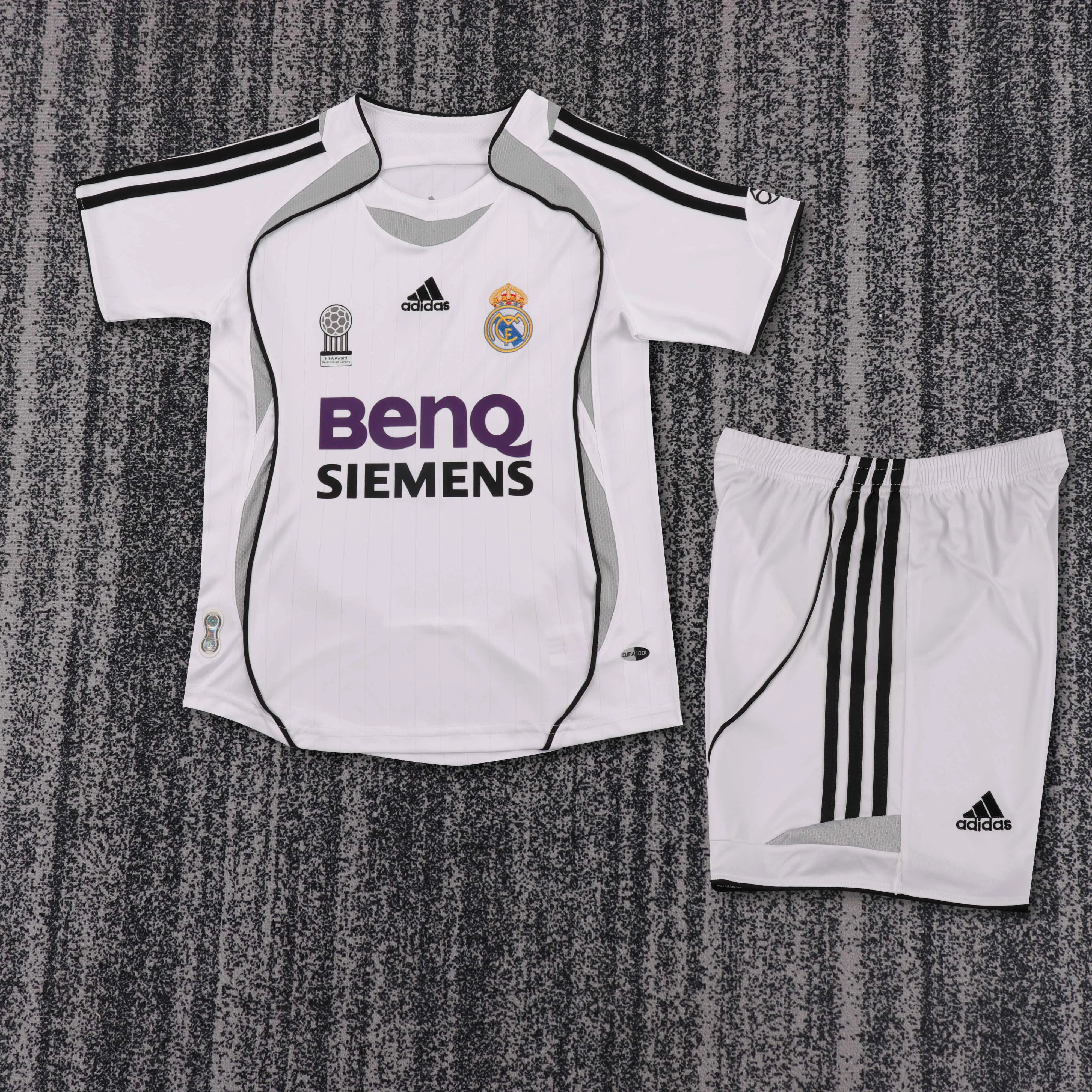 2006-07 Real Madrid Home Retro Shirt - Kids Sizes