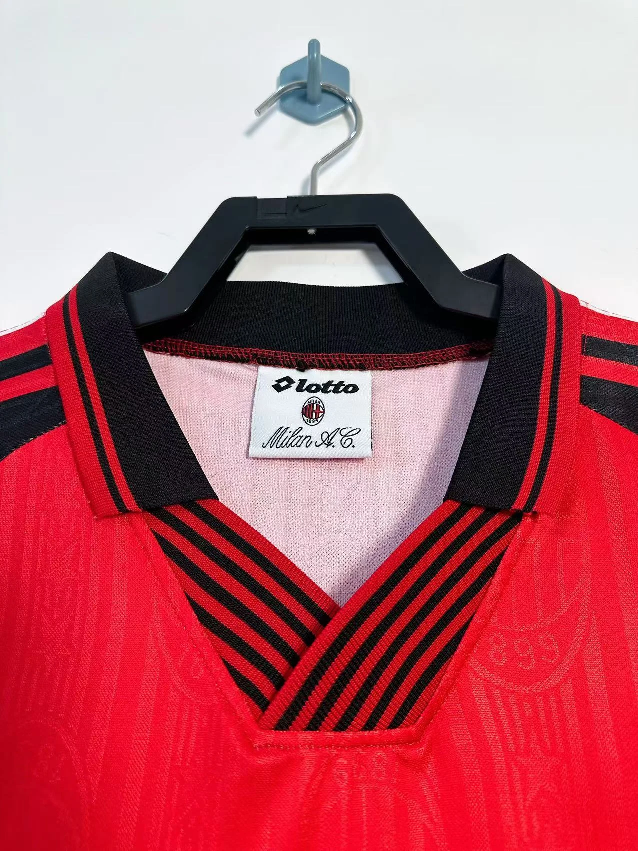 1997-98 AC Milan Special Edition Retro Jersey view 6