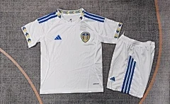 2025-26 Leeds United Home Shirt - Kids view 3