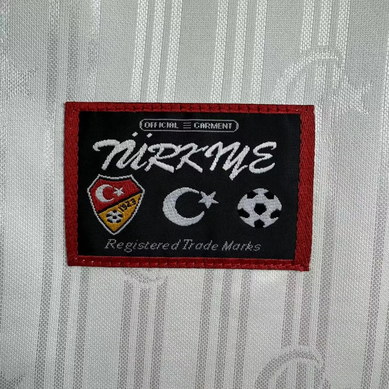 1996 Türkiye Away Retro Jersey view 7