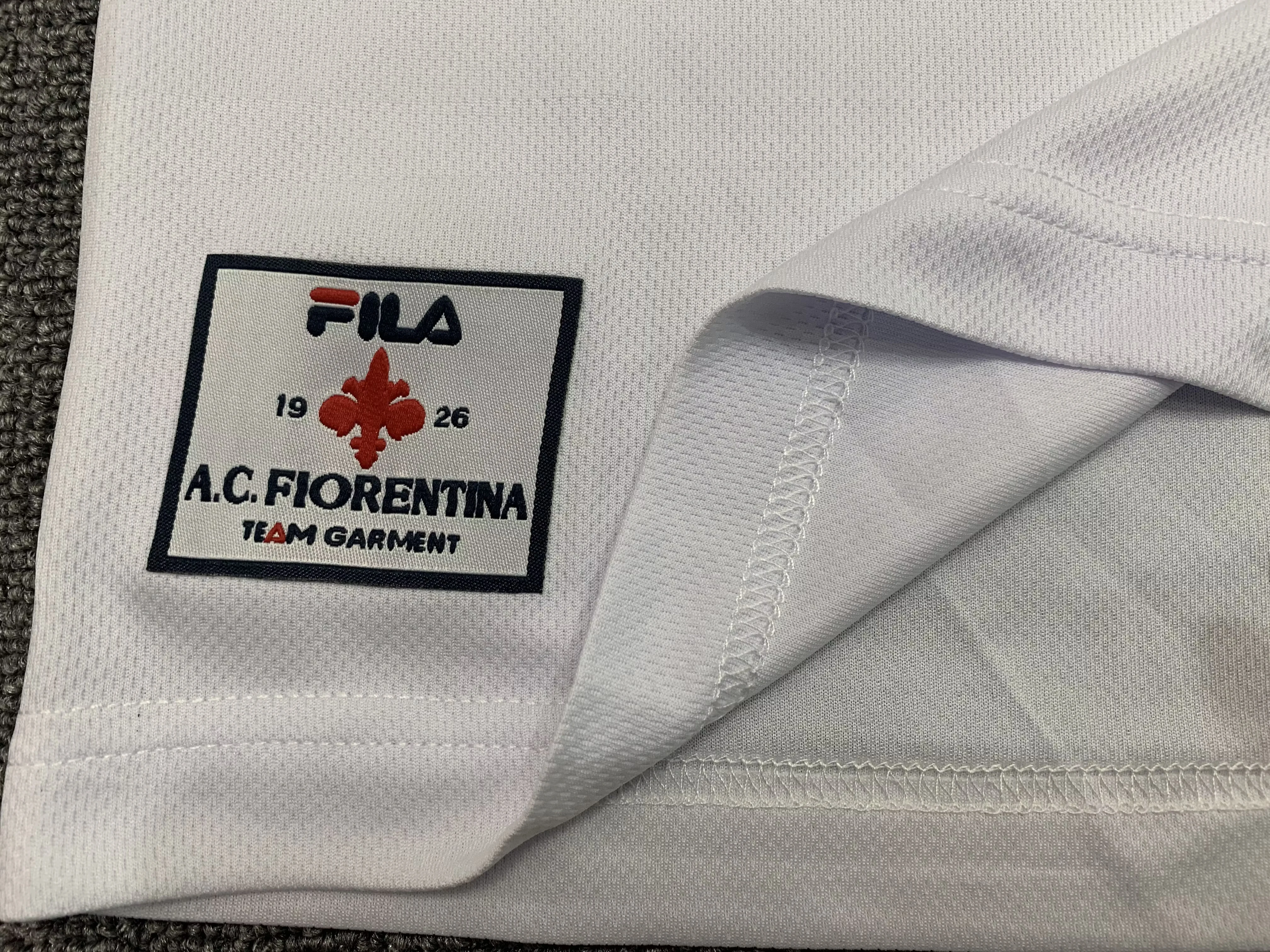 1998-99 Fiorentina away white retro jersey view 8