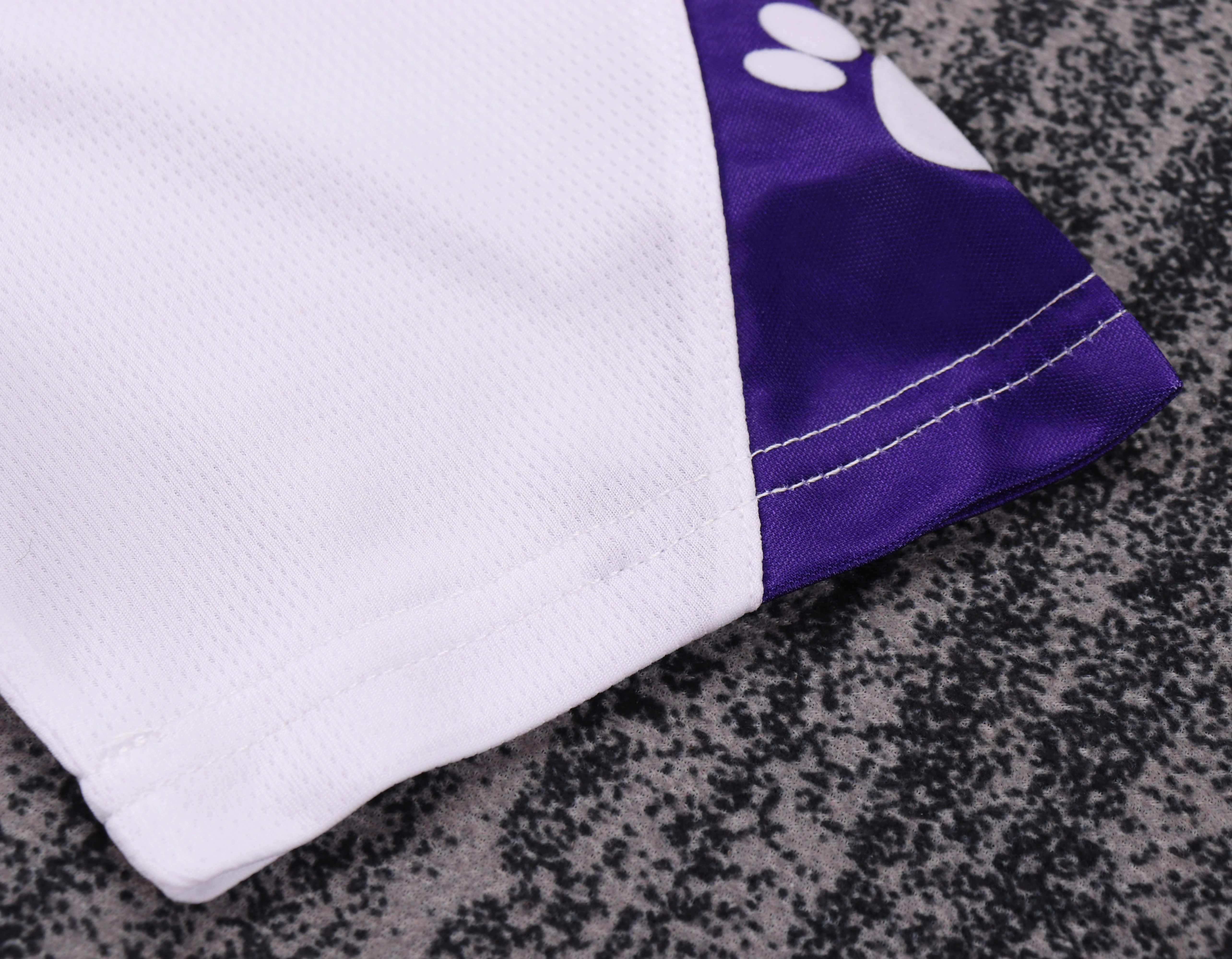 1997-98 Real Madrid Home Retro Shirt - Kids Sizes view 7