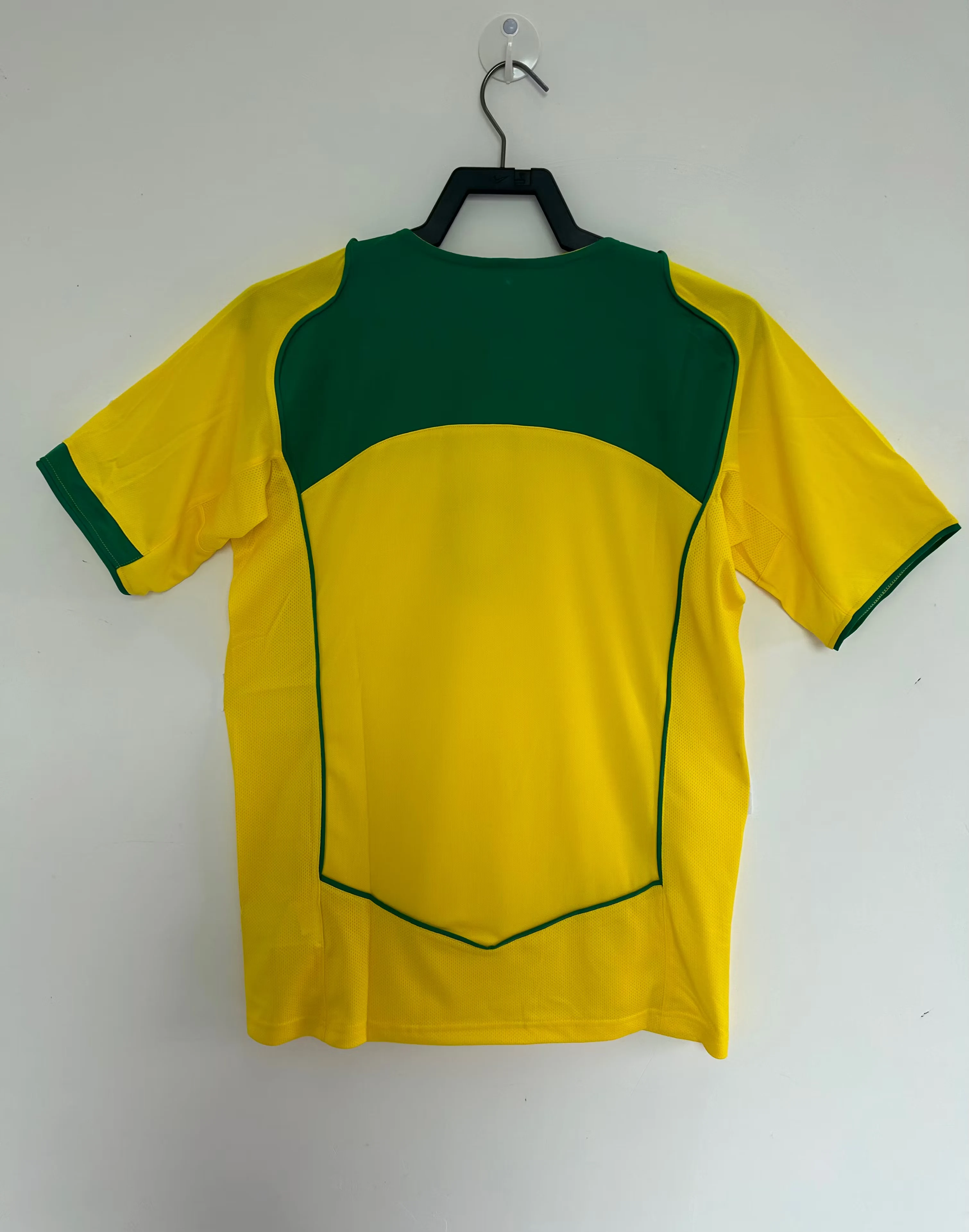 2004 Brazil Home Retro Jersey view 2