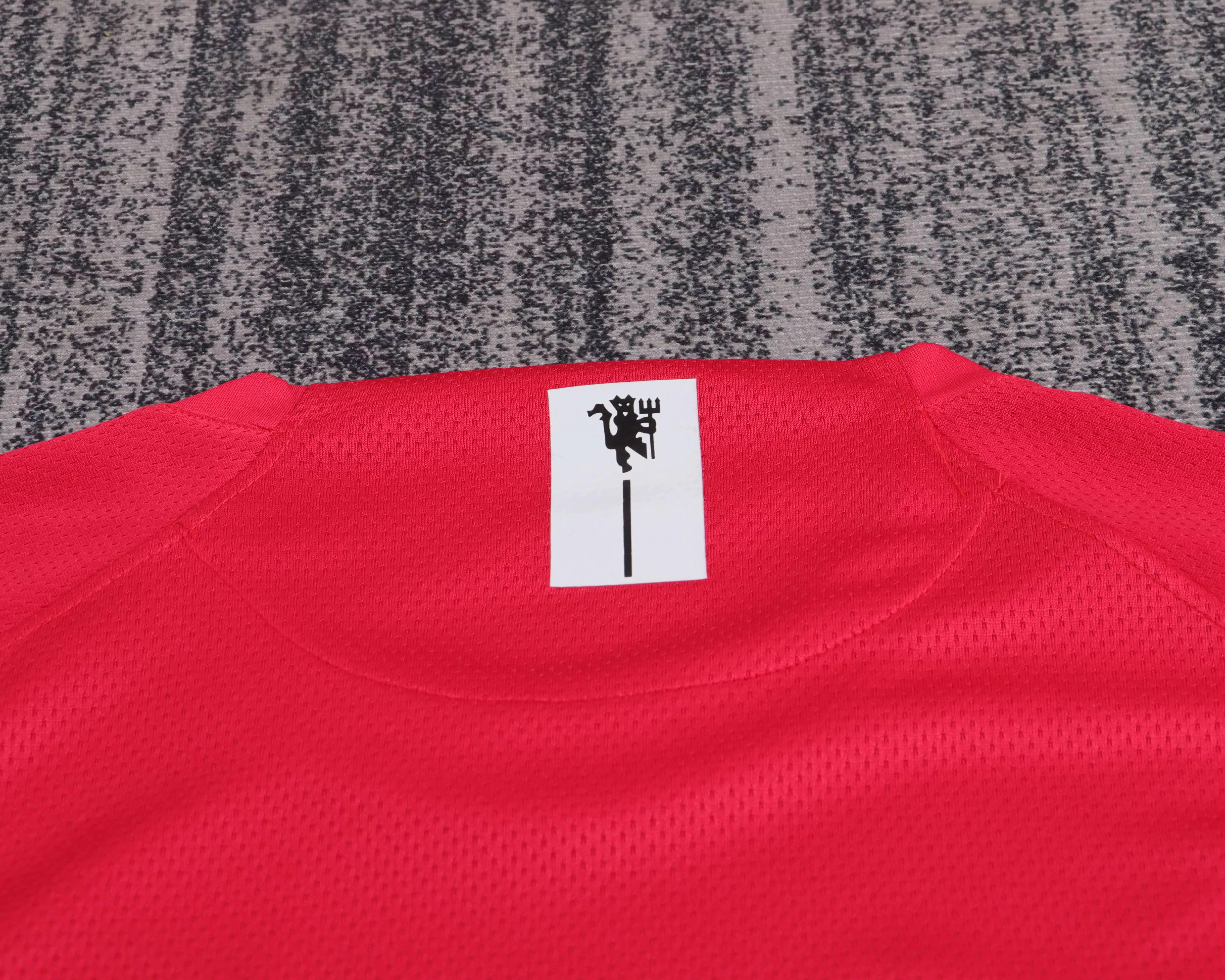 2007-08 Manchester United Home League Edition Retro Shirt - Kids Size view 10