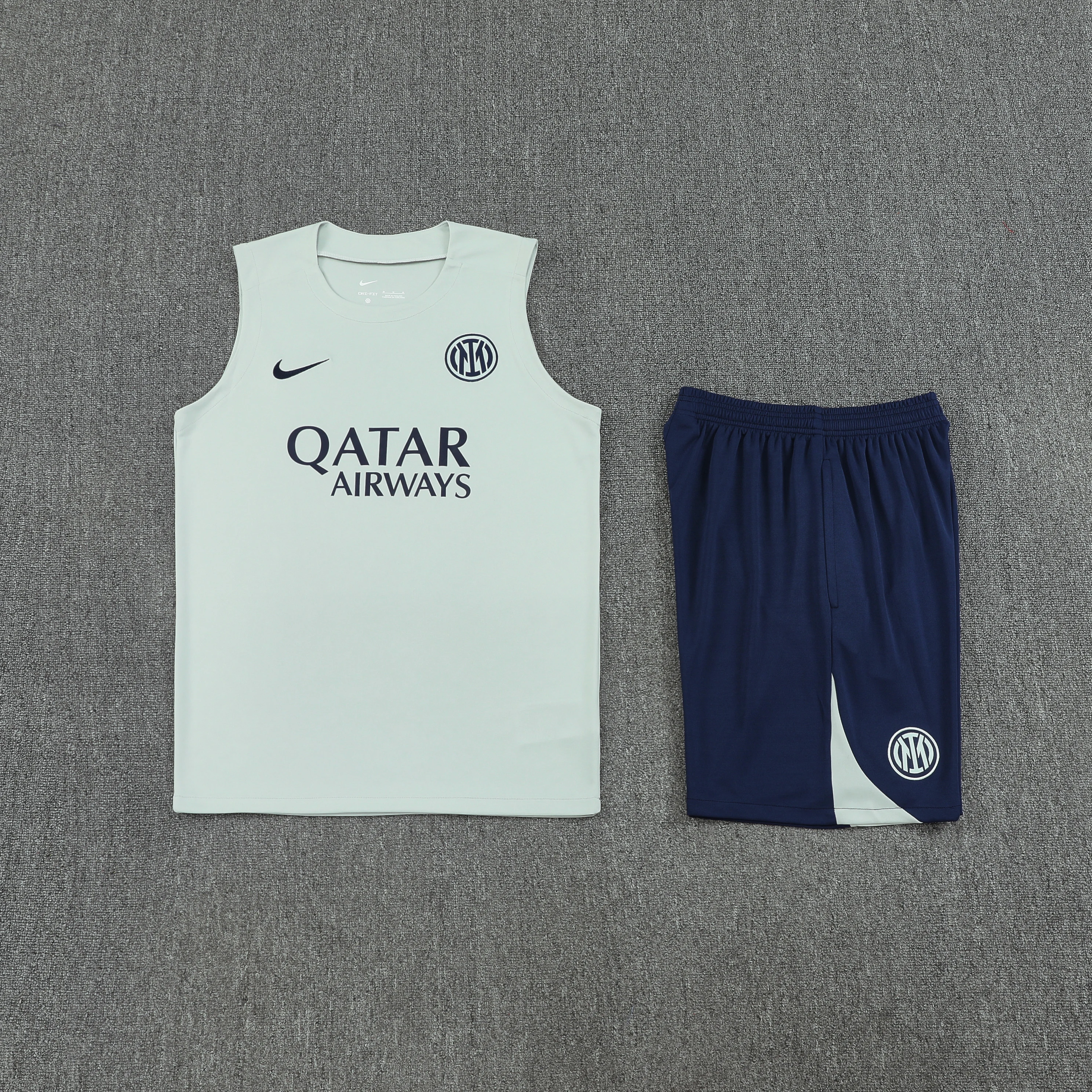 2025-26 Inter Milan Training Vest view 19