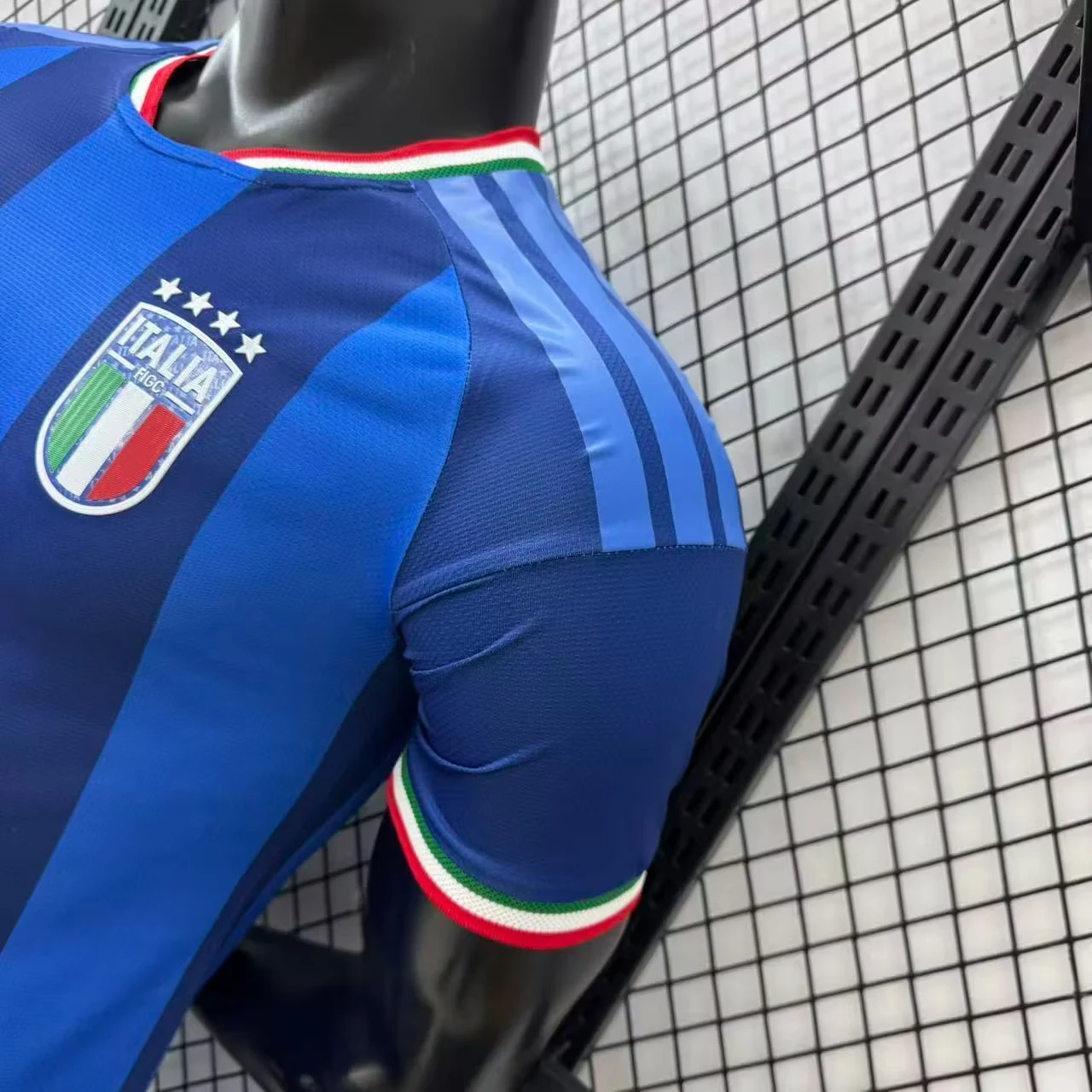 2026-27 Italy Special Edition Jersey – Player Version view 10