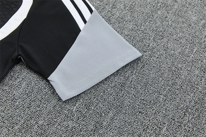 2026-27 Spain Black Short-Sleeve Training Jersey view 9